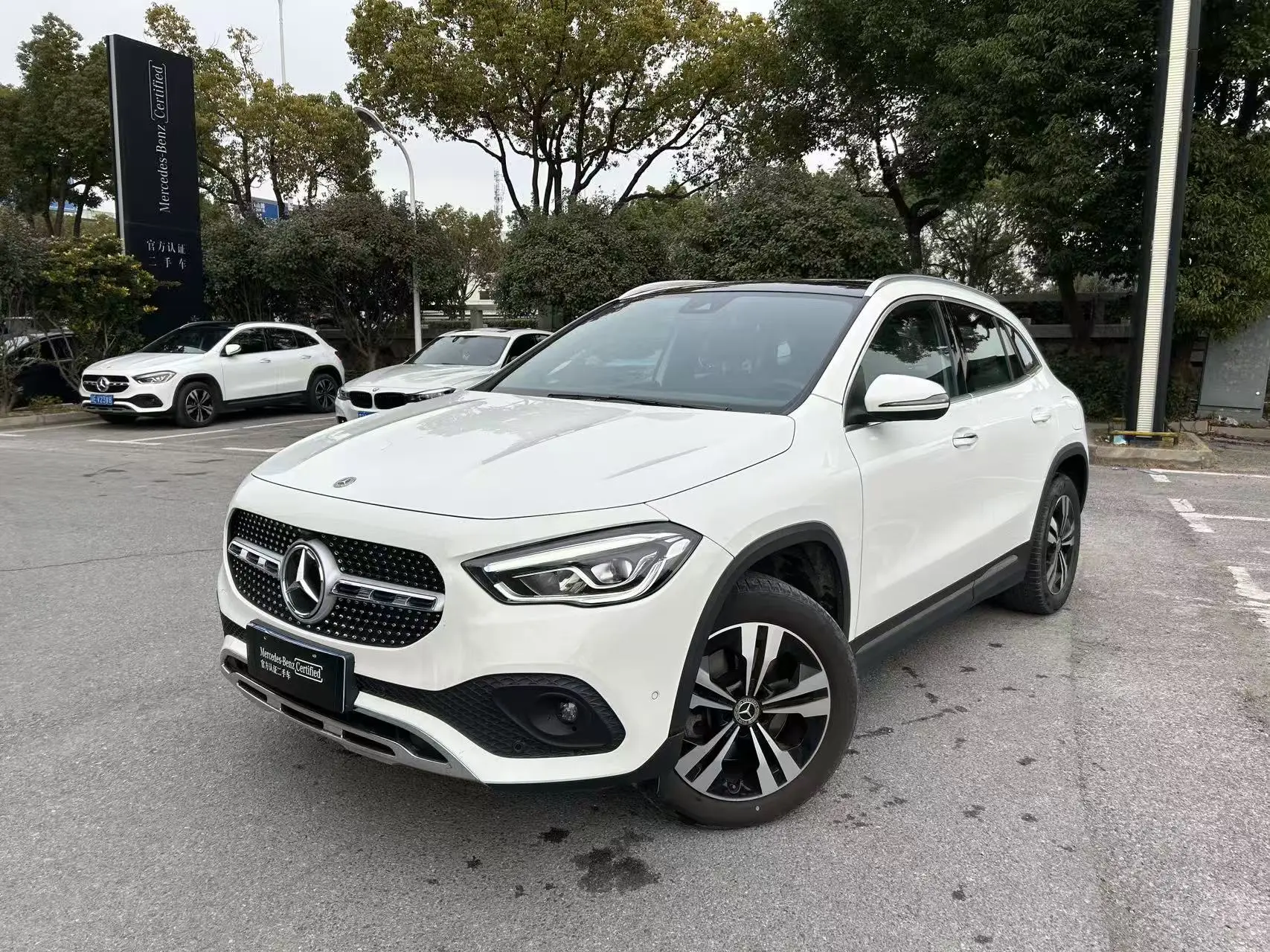 Mercedes-Benz GLA  из Китая