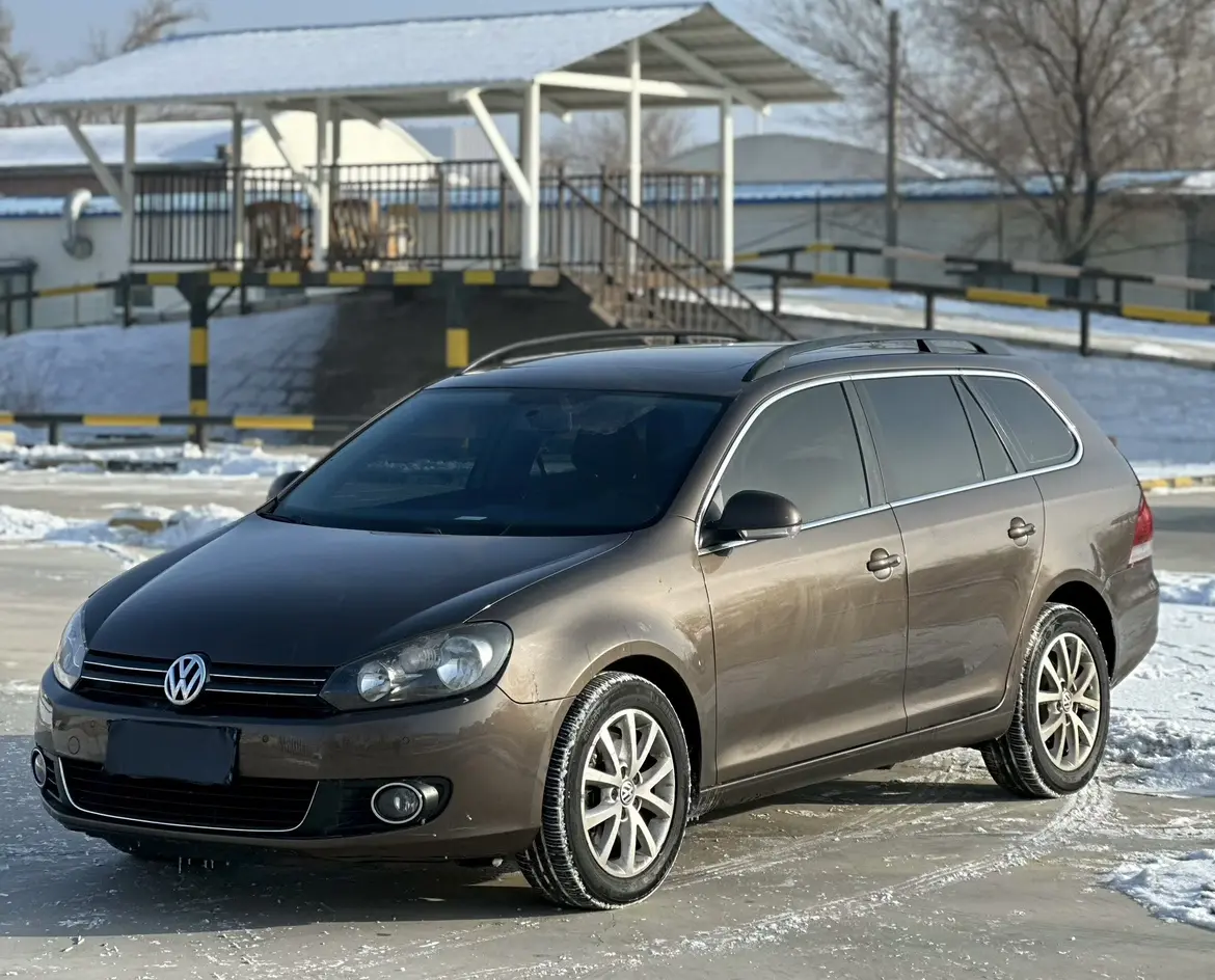 Volkswagen Golf  из Китая