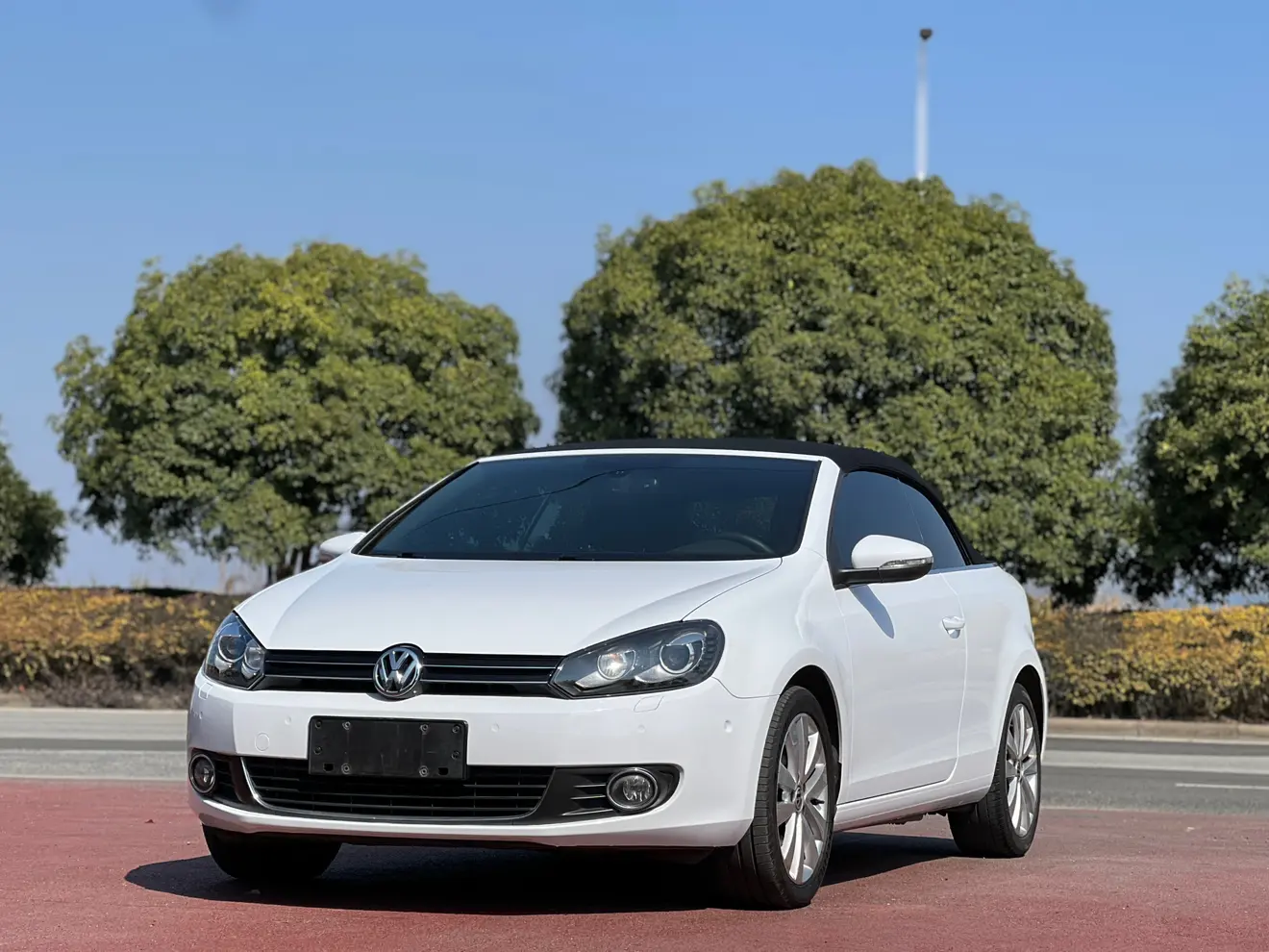 Volkswagen Golf  из Китая