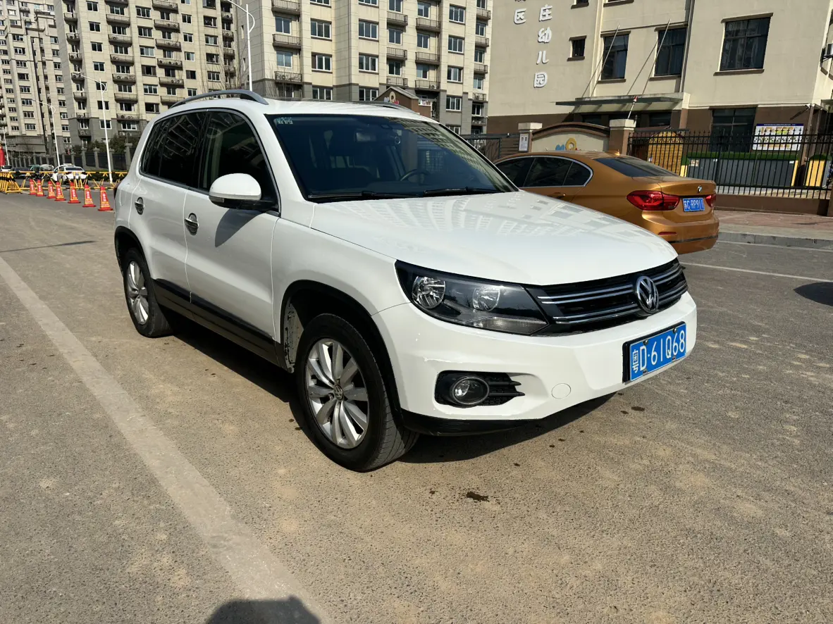 Volkswagen Tiguan (Tharu)  из Китая