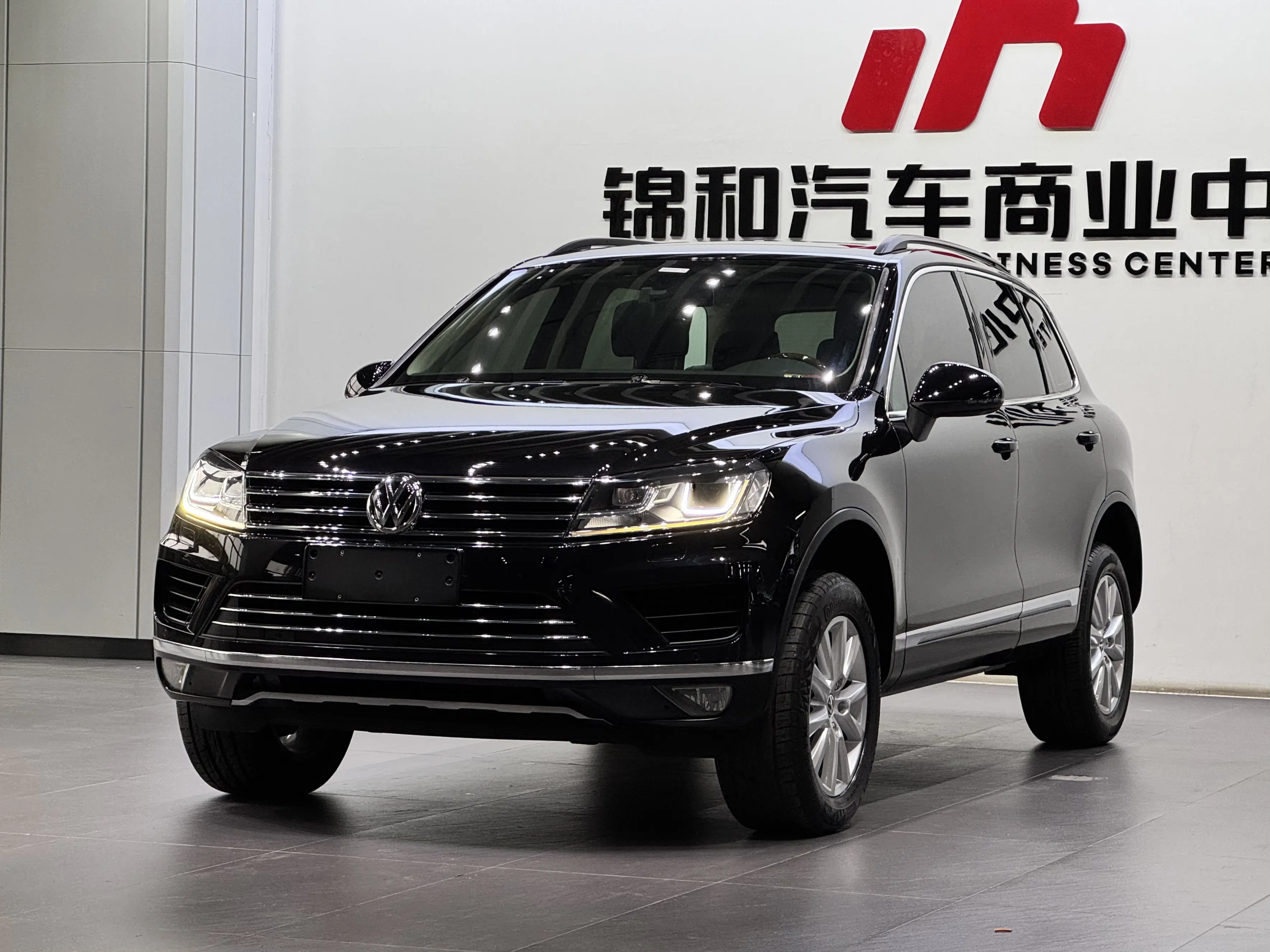 Volkswagen Touareg  из Китая