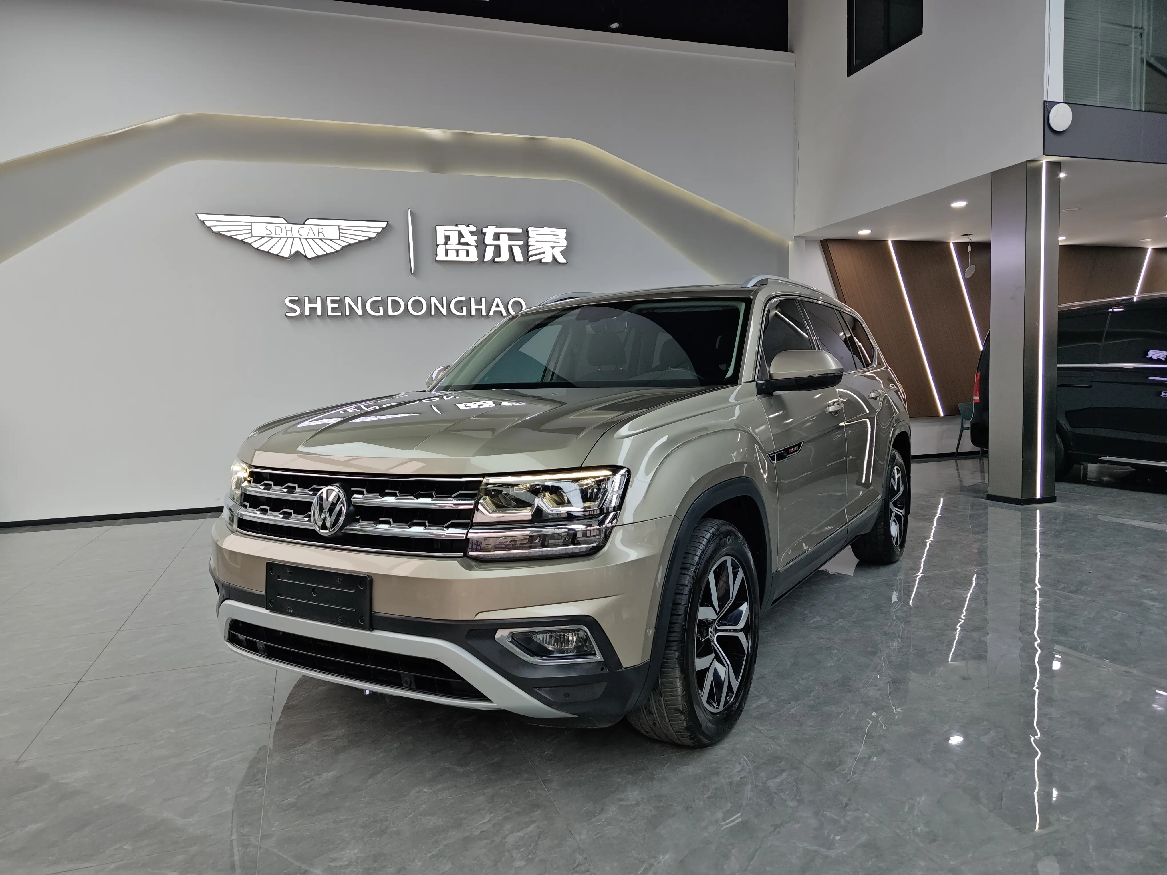 Volkswagen Teramont  из Китая