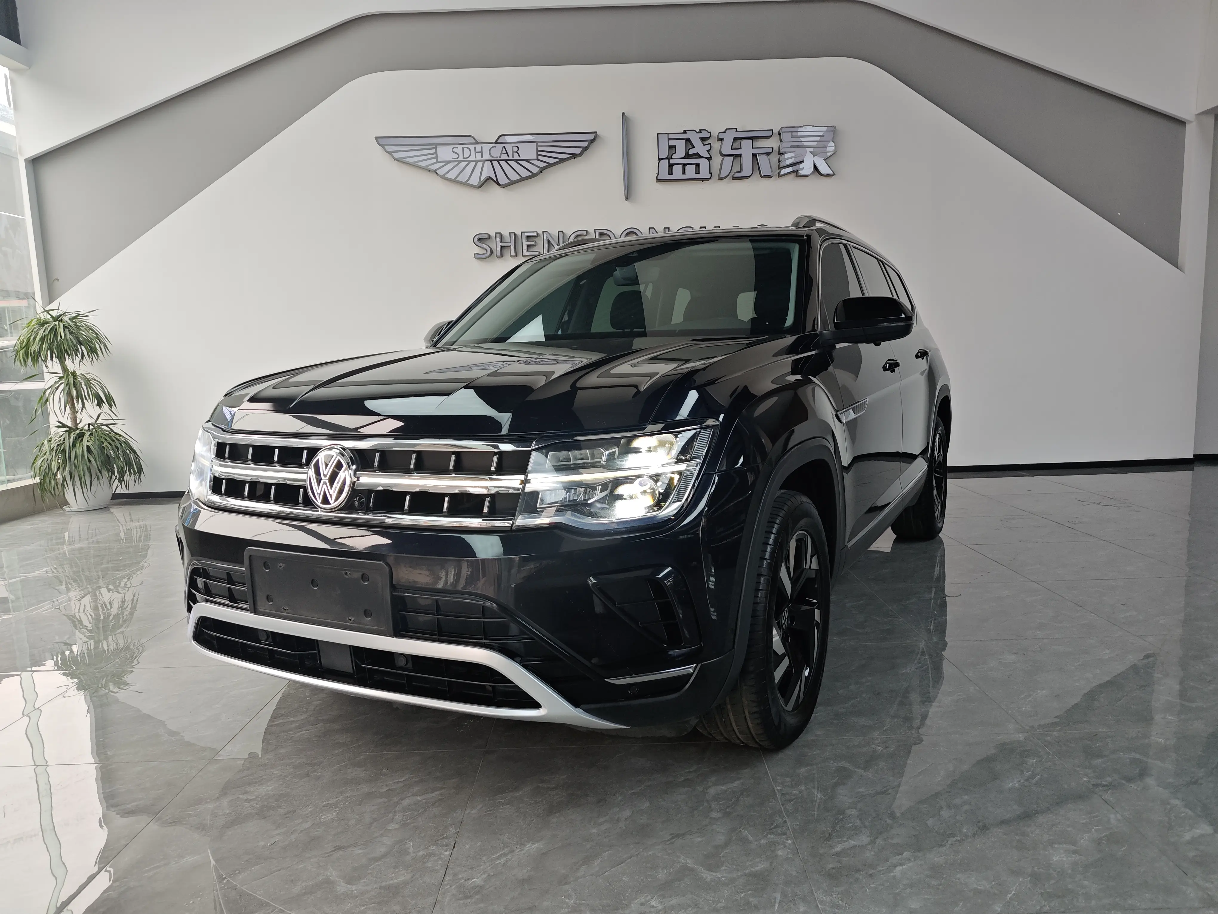 Volkswagen Teramont  из Китая