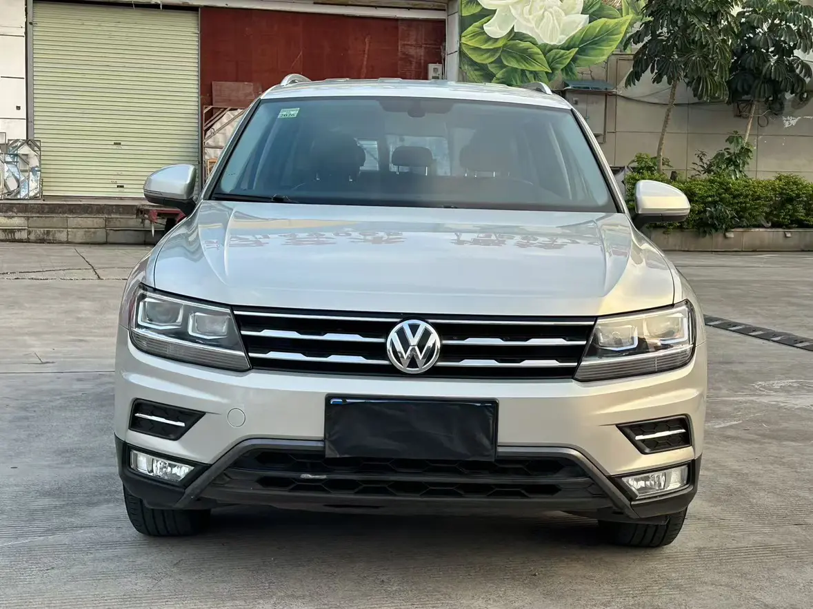 Volkswagen Tiguan L  из Китая