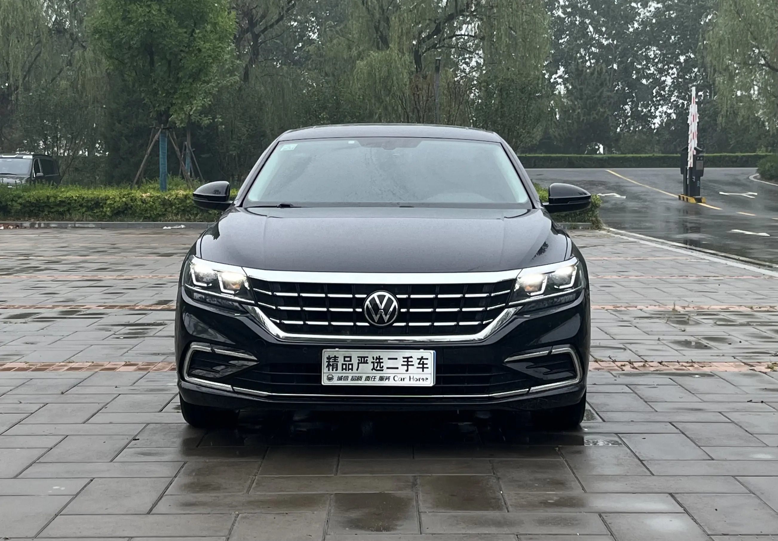 Volkswagen Passat  из Китая
