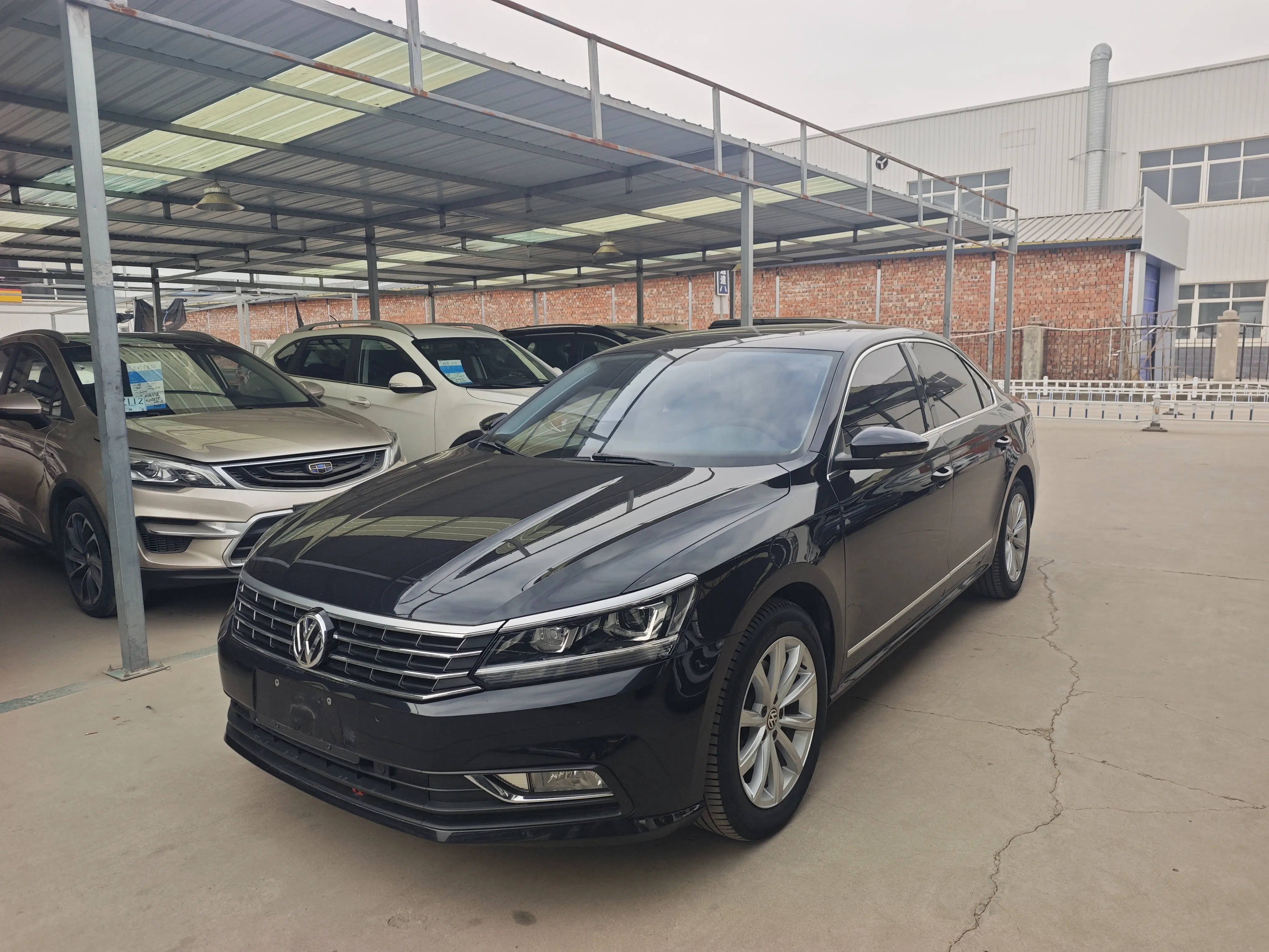 Volkswagen Passat  из Китая