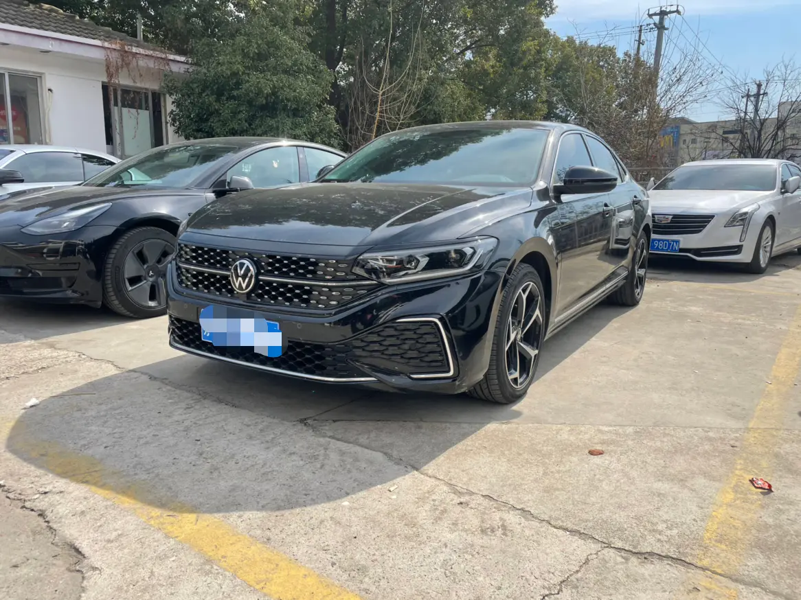 Volkswagen Passat  из Китая