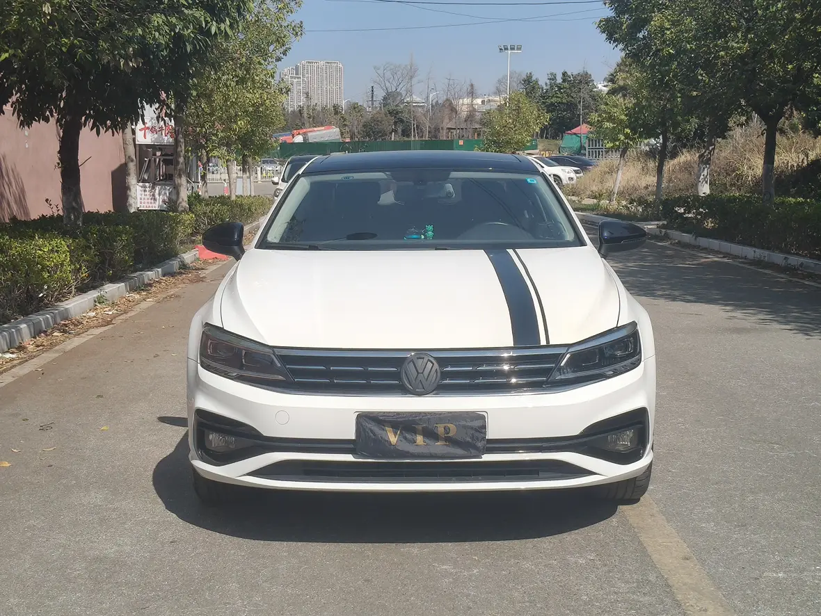 Volkswagen Lamando (Lingdu)  из Китая