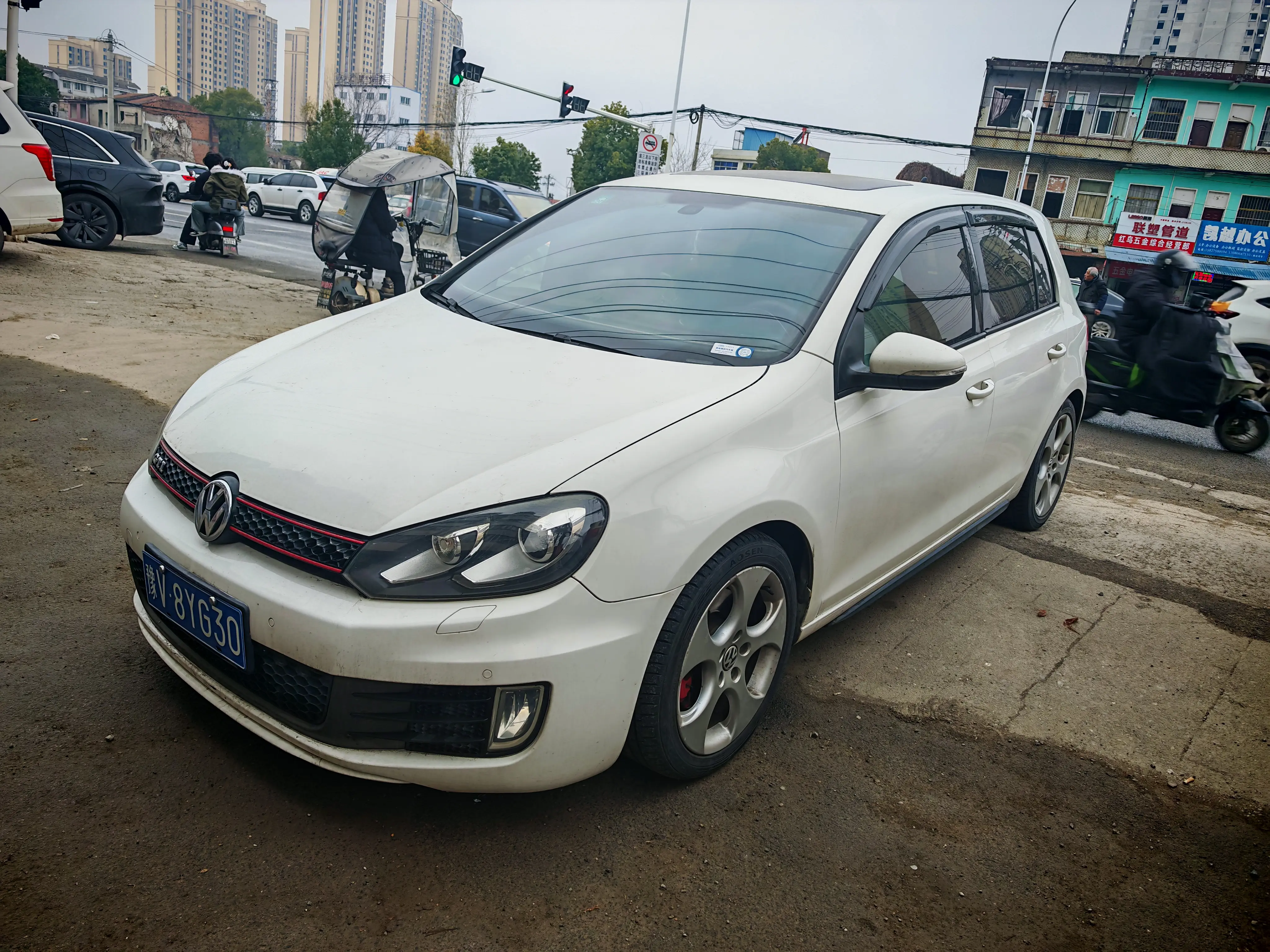 Volkswagen Golf GTI  из Китая