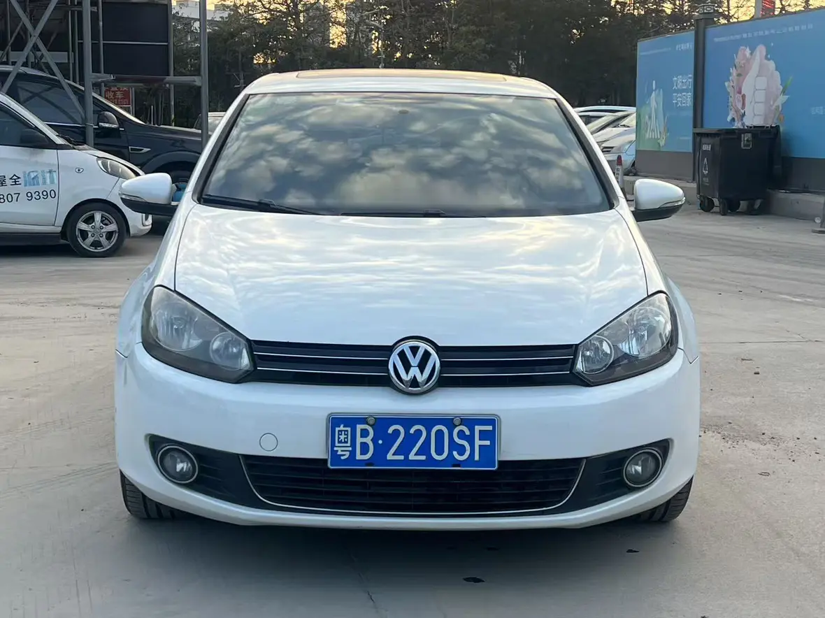 Volkswagen Golf  из Китая