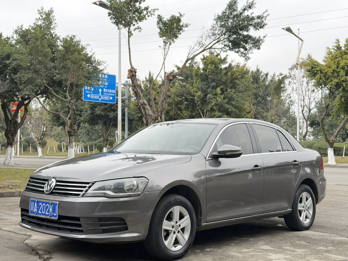 Volkswagen Bora  из Китая