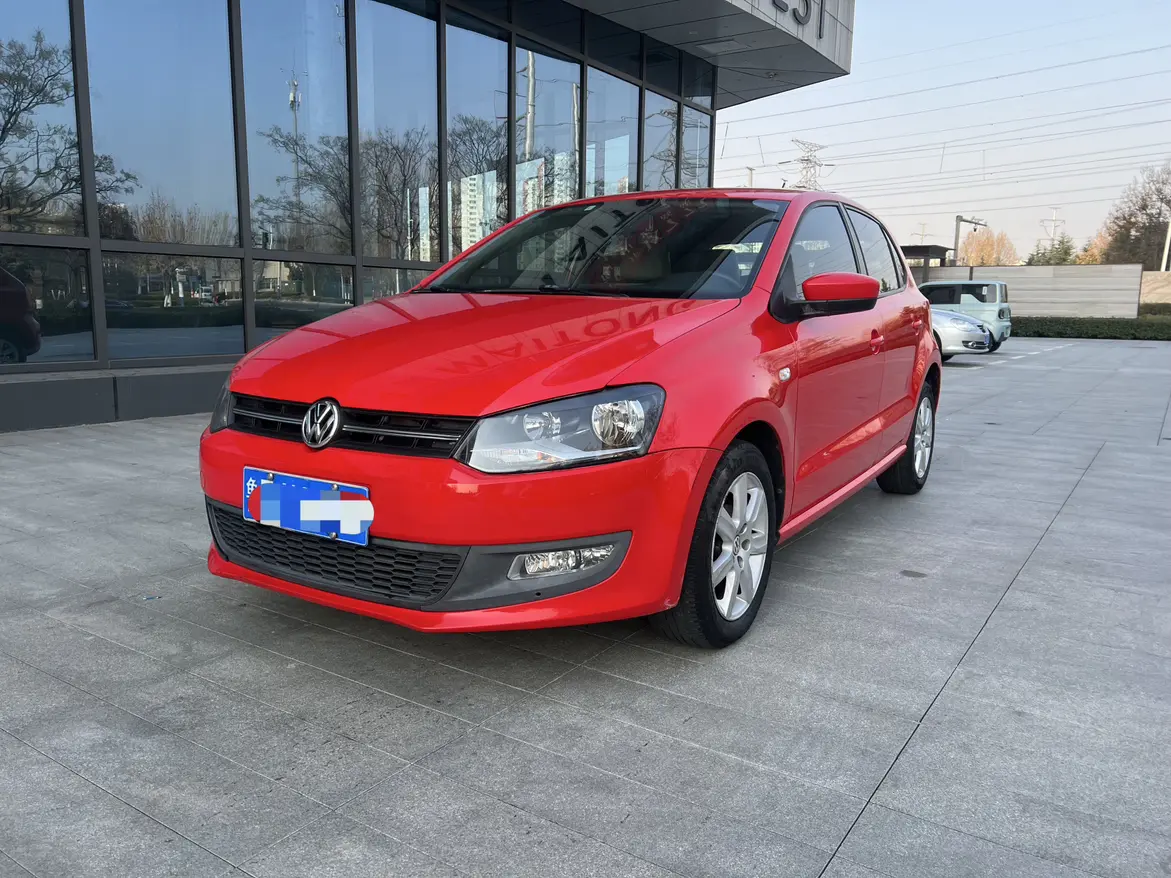 Volkswagen Polo  из Китая