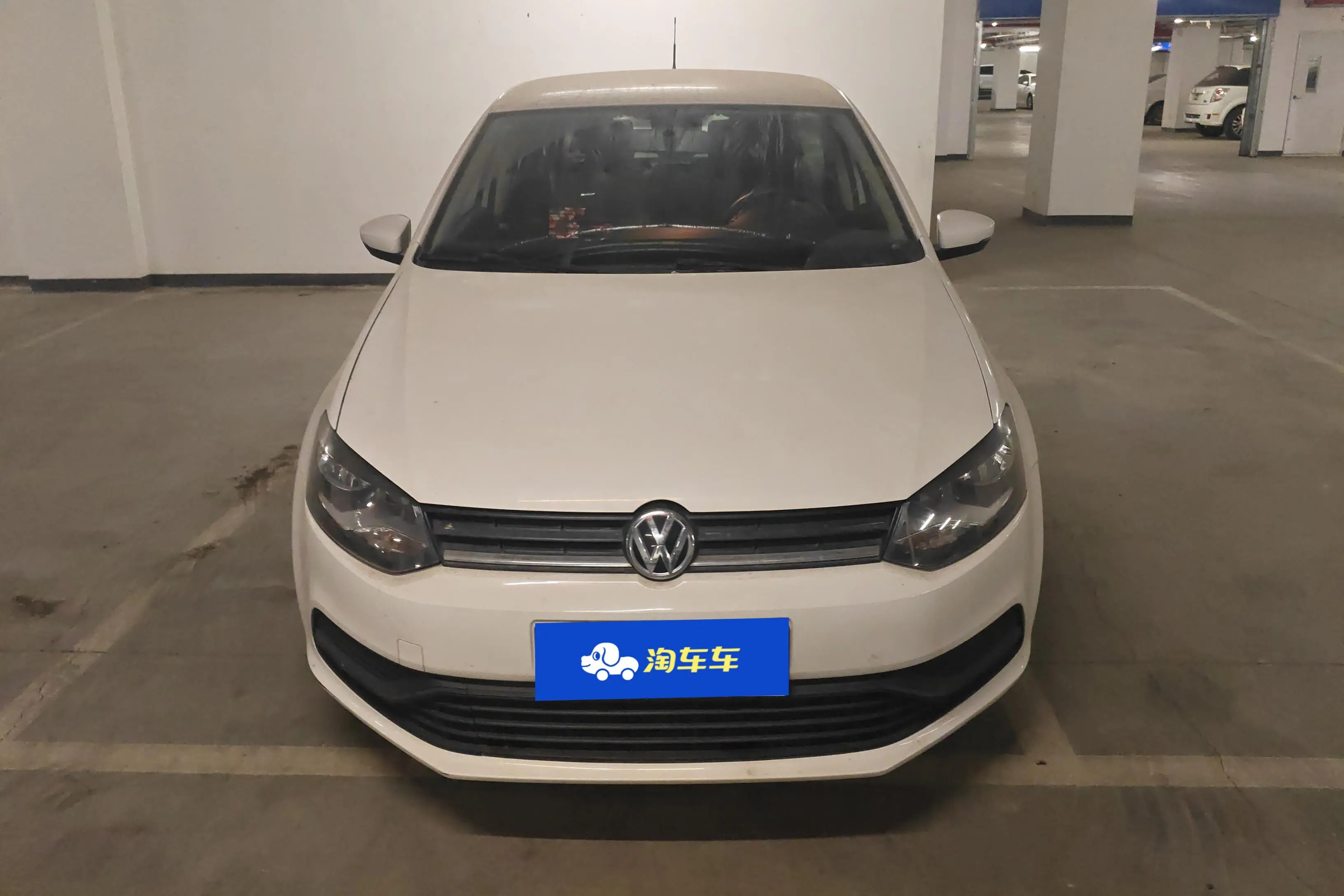 Volkswagen Polo  из Китая