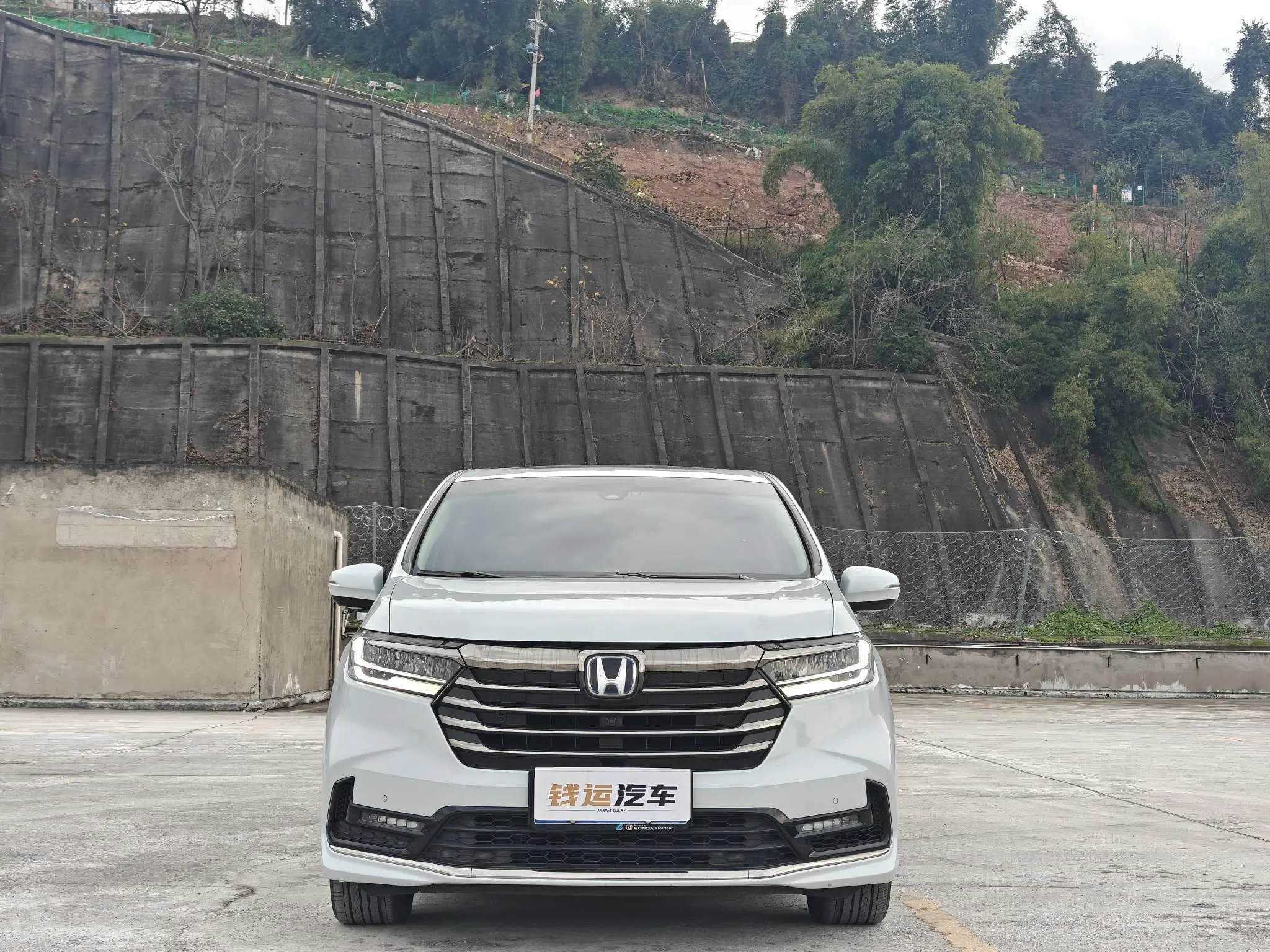 Honda Odyssey  из Китая