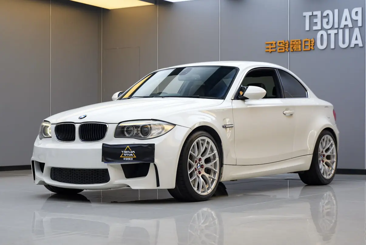 BMW 1 Series M  из Китая