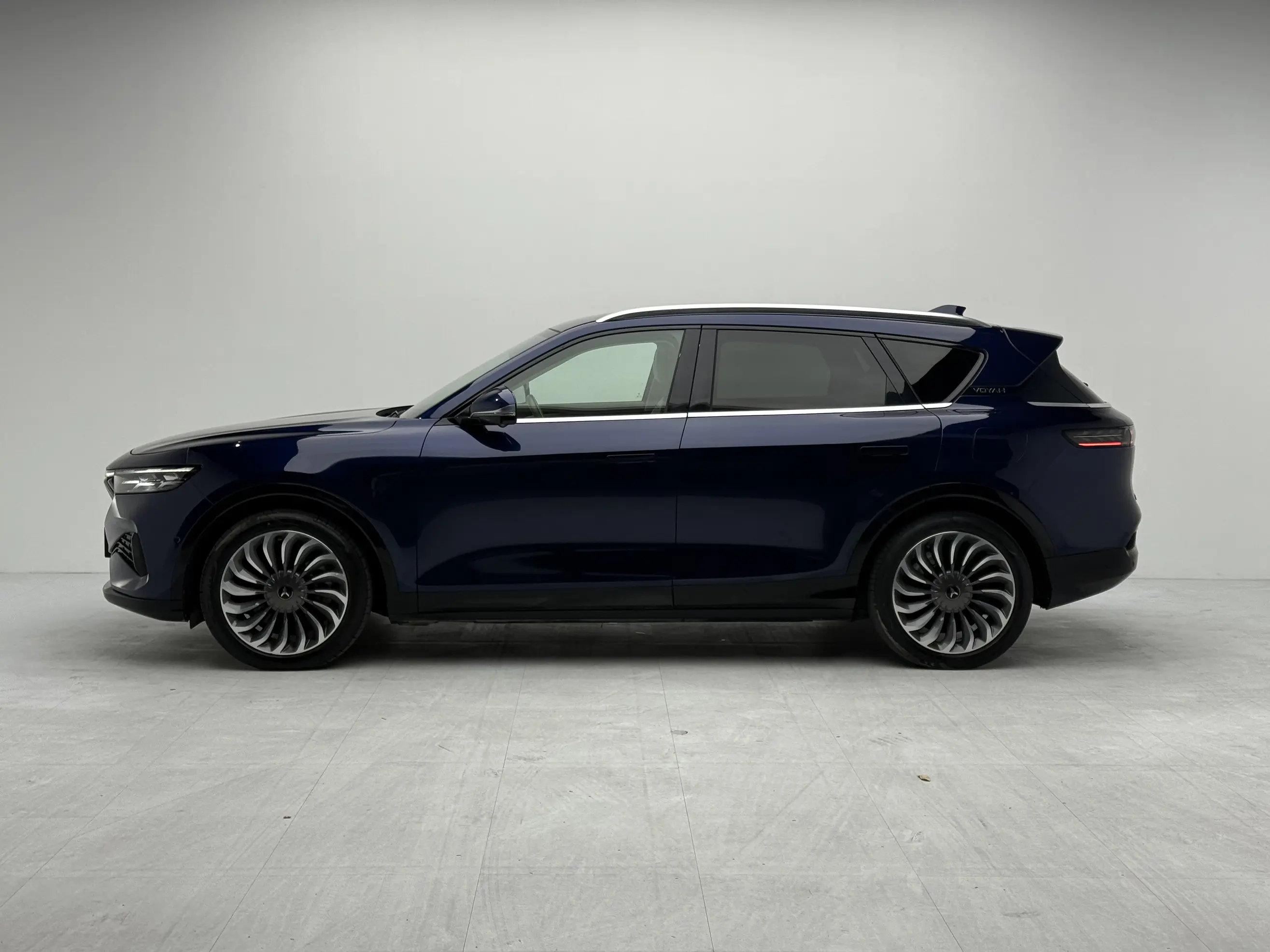 Voyah Lantu FREE  из Китая