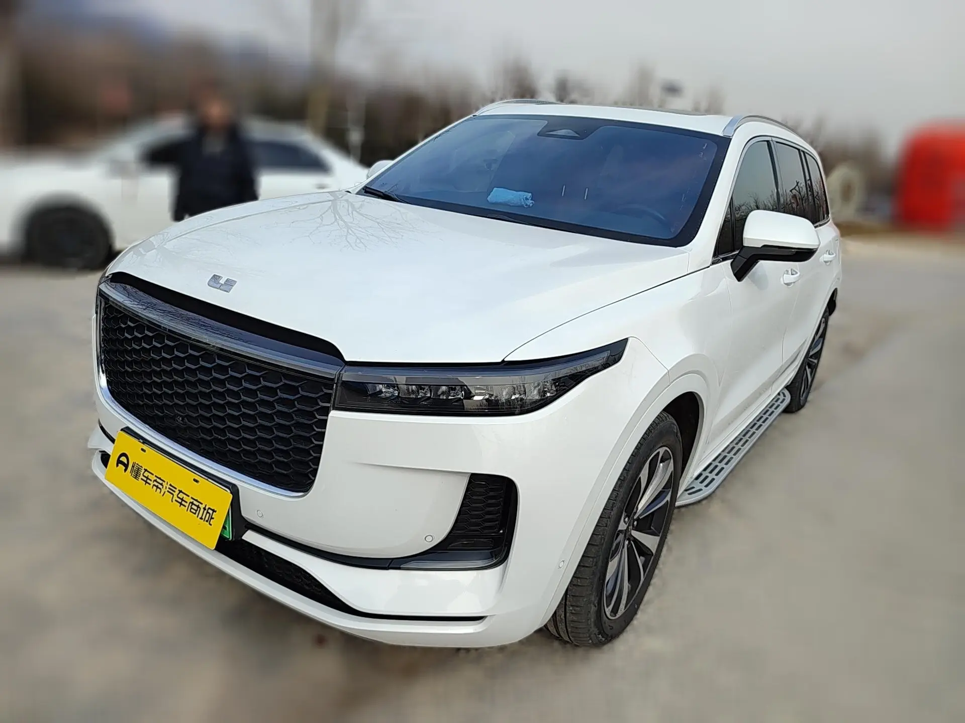 Li ONE (Ideal ONE)  из Китая