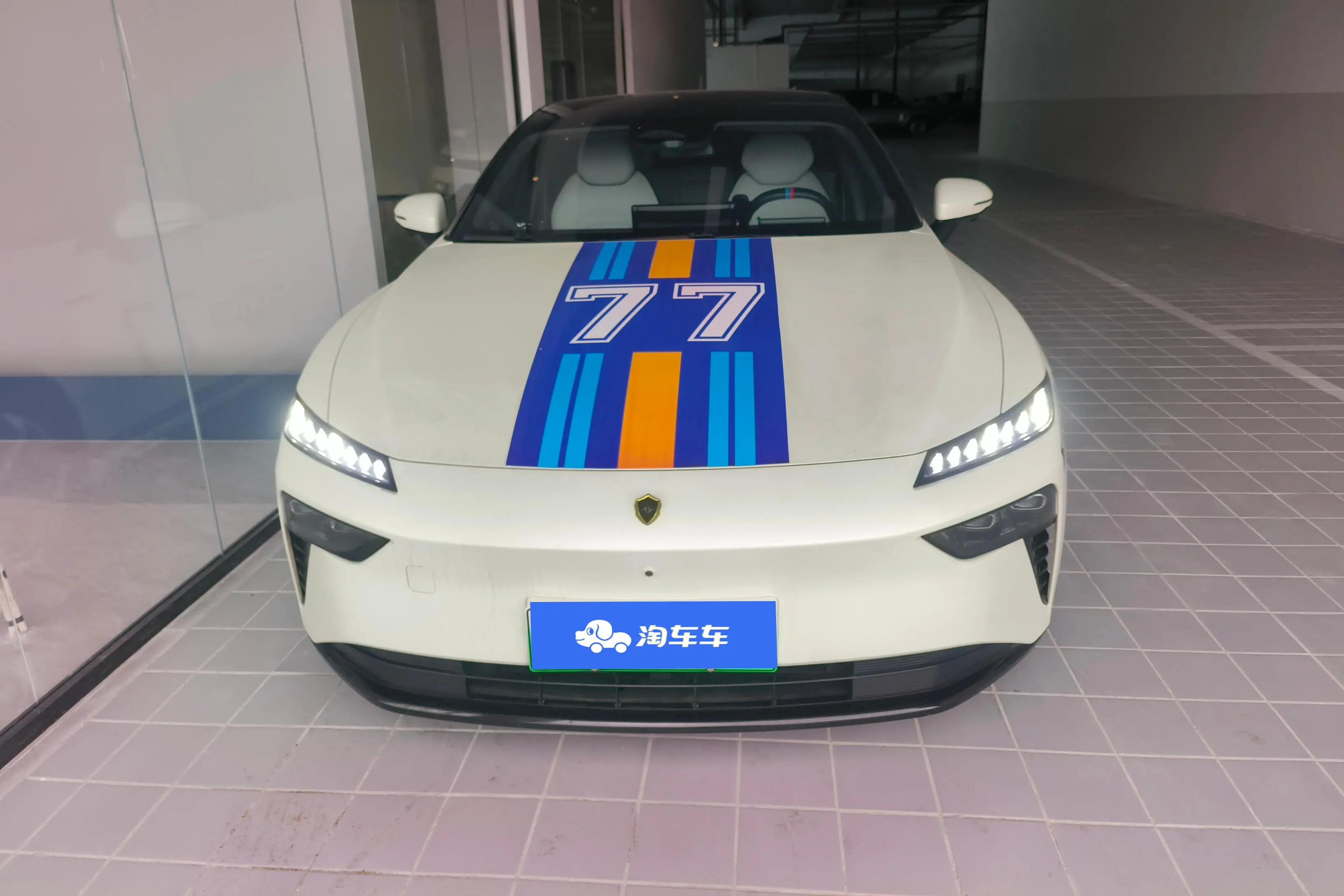 Dongfeng Eπ007  из Китая