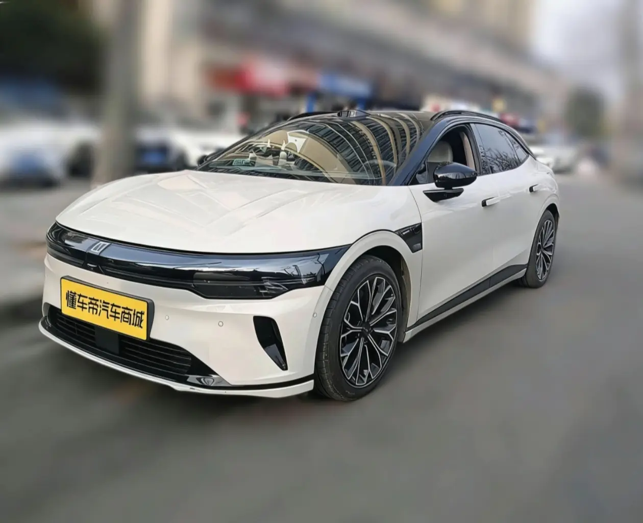 ZEEKR 007GT  из Китая