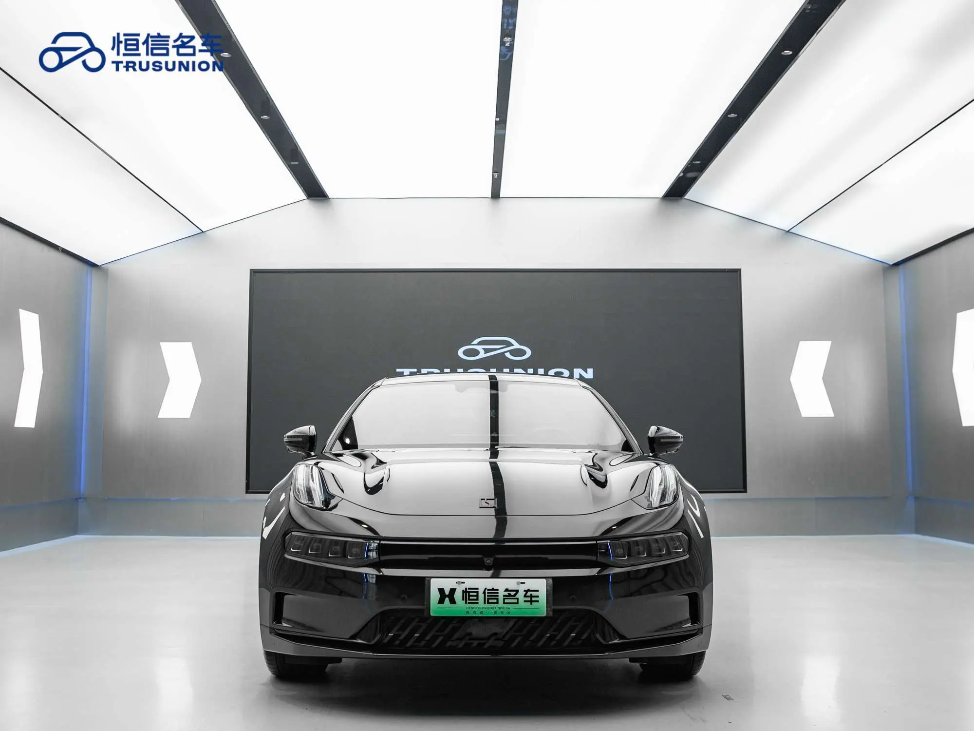 ZEEKR 001  из Китая