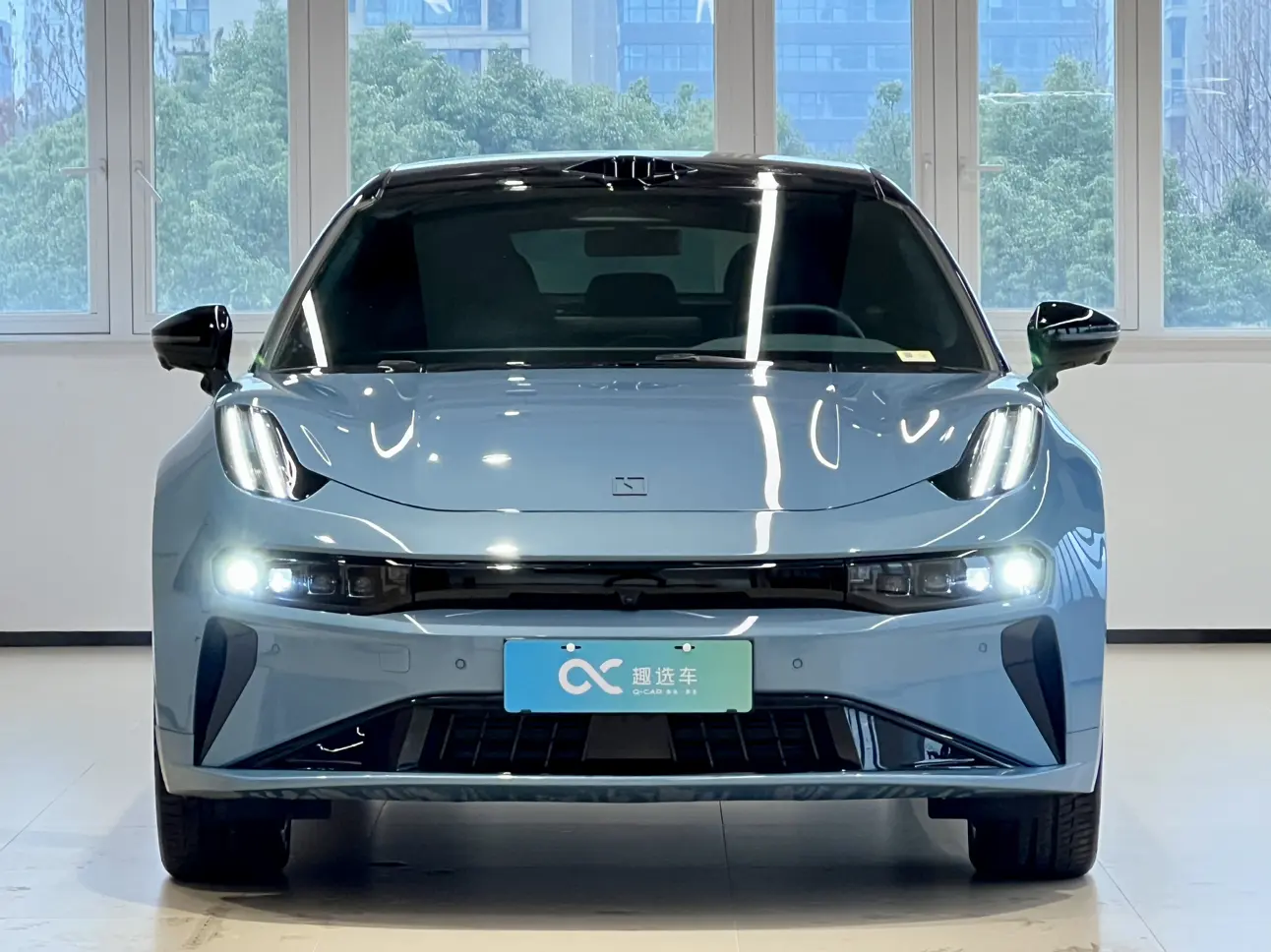 ZEEKR 001  из Китая