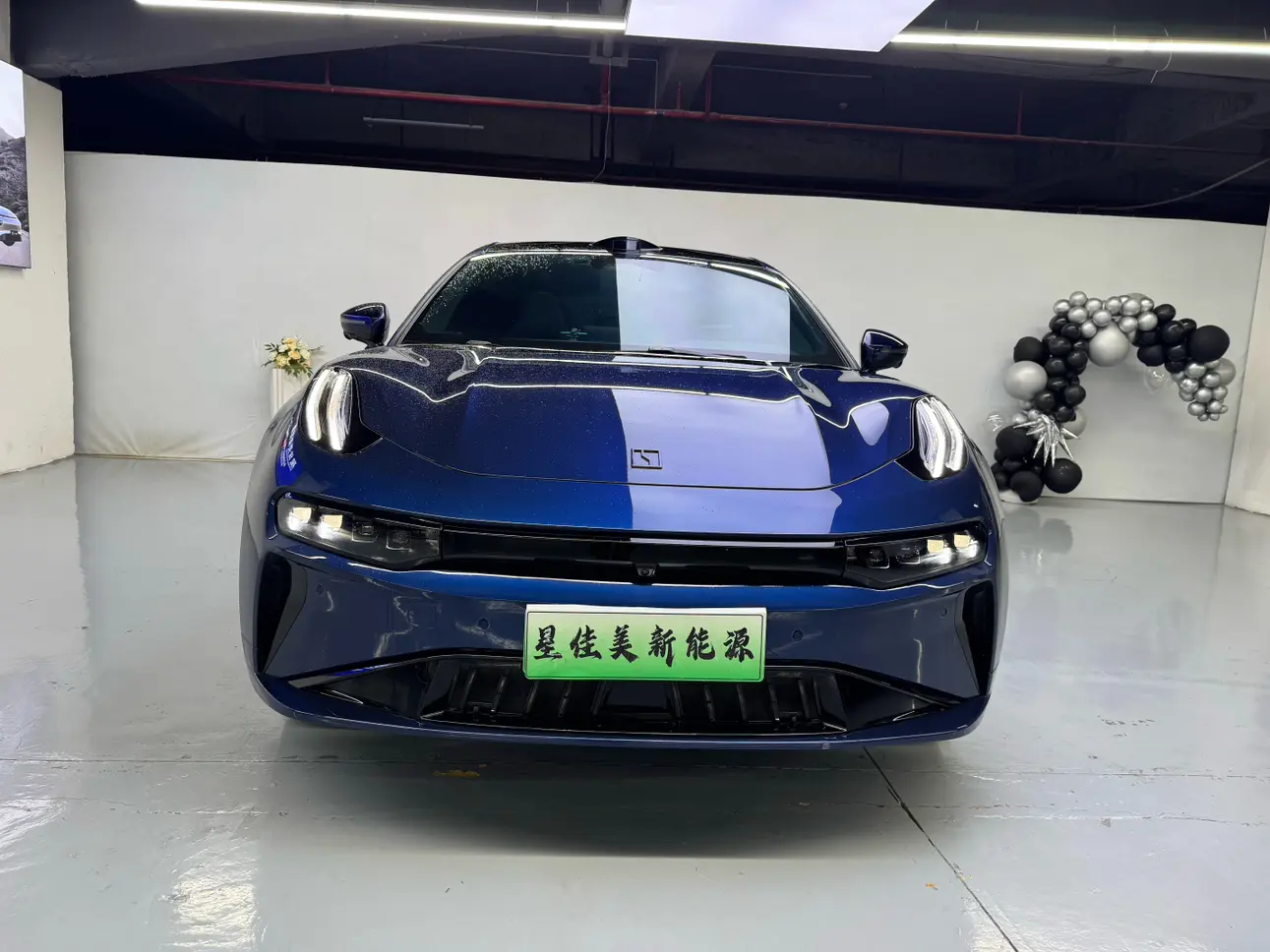 ZEEKR 001  из Китая