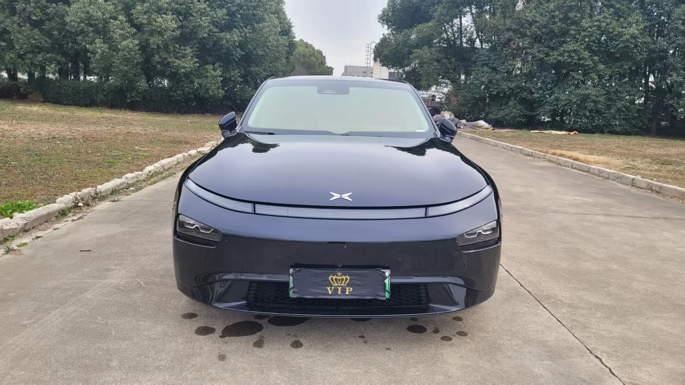 Xpeng P7  из Китая