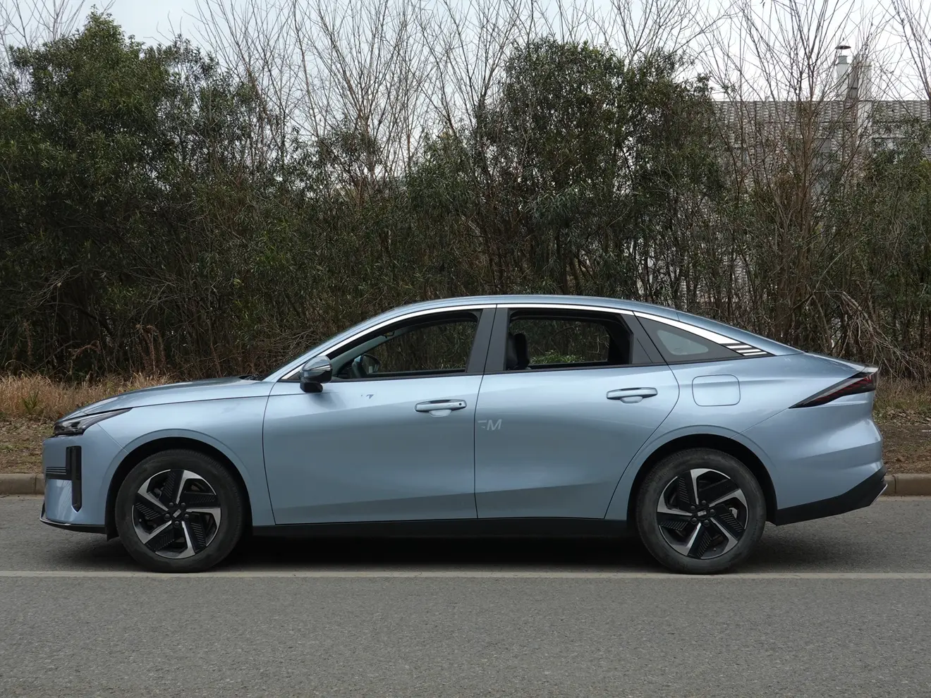 Geely Galaxy L6  из Китая