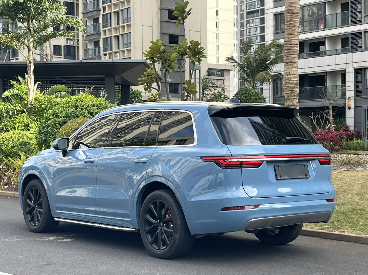 Lixiang ONE