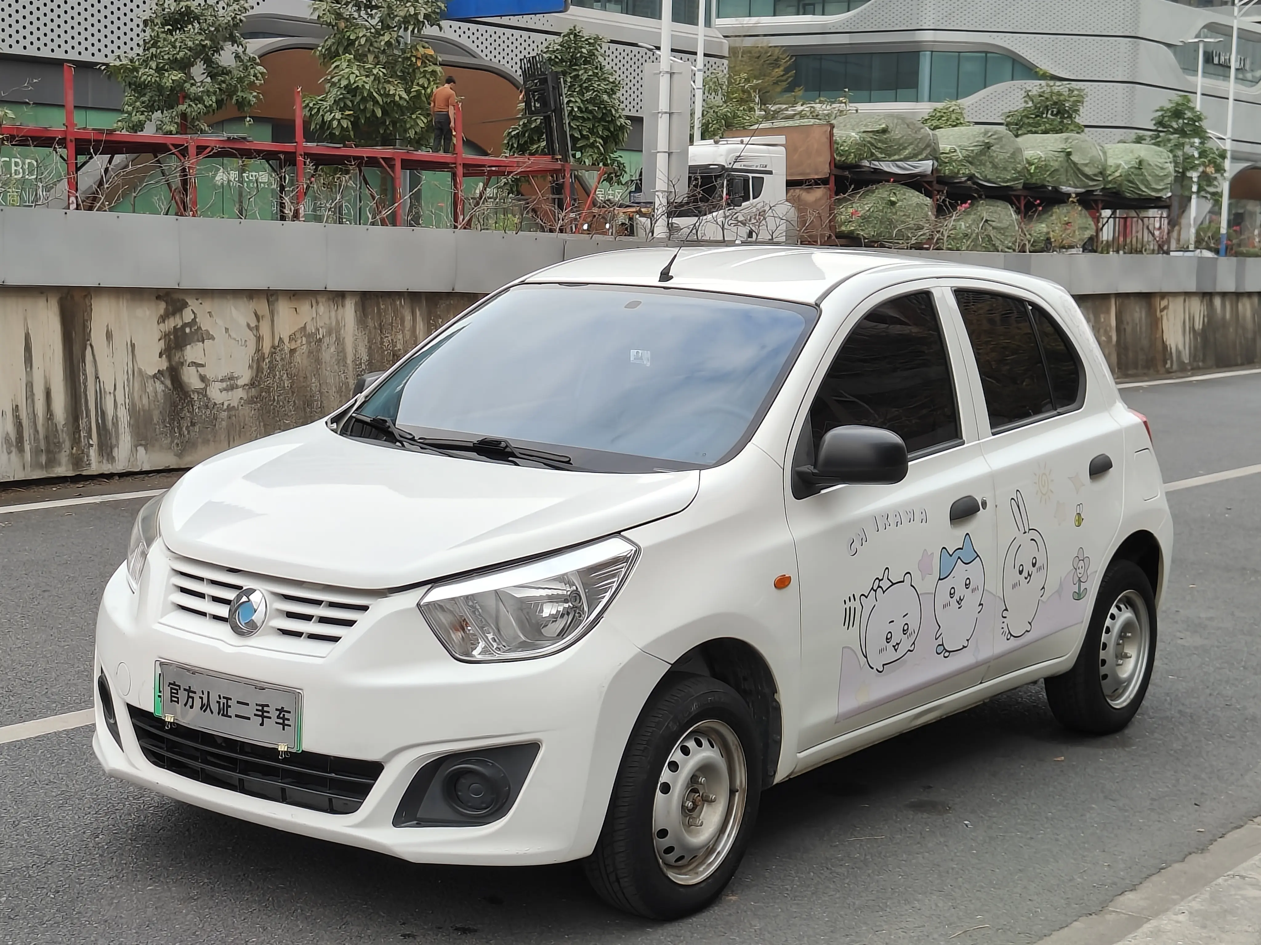 Dongfeng Junfeng ER30  из Китая