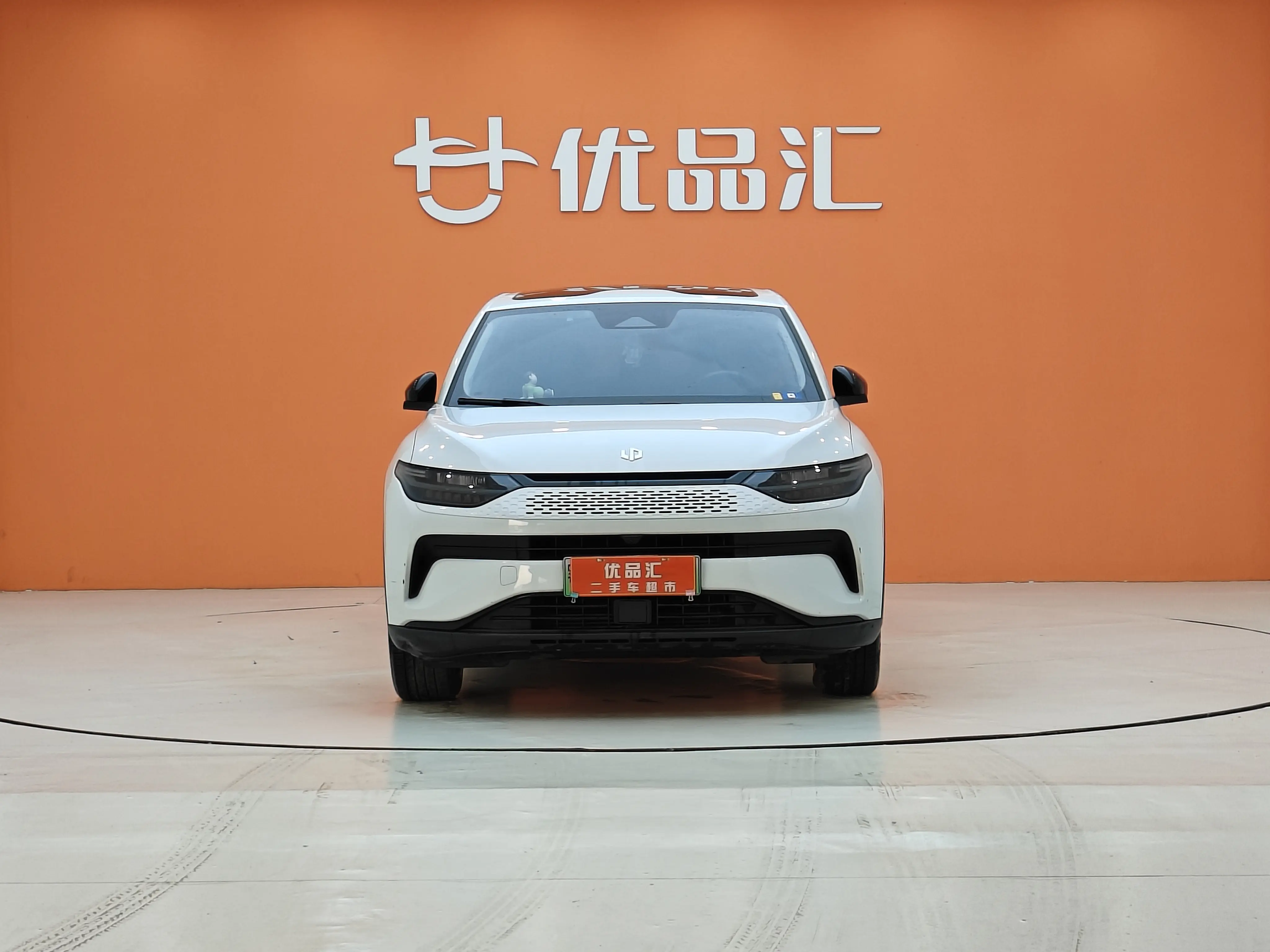 Leapmotor Zero running C11  из Китая