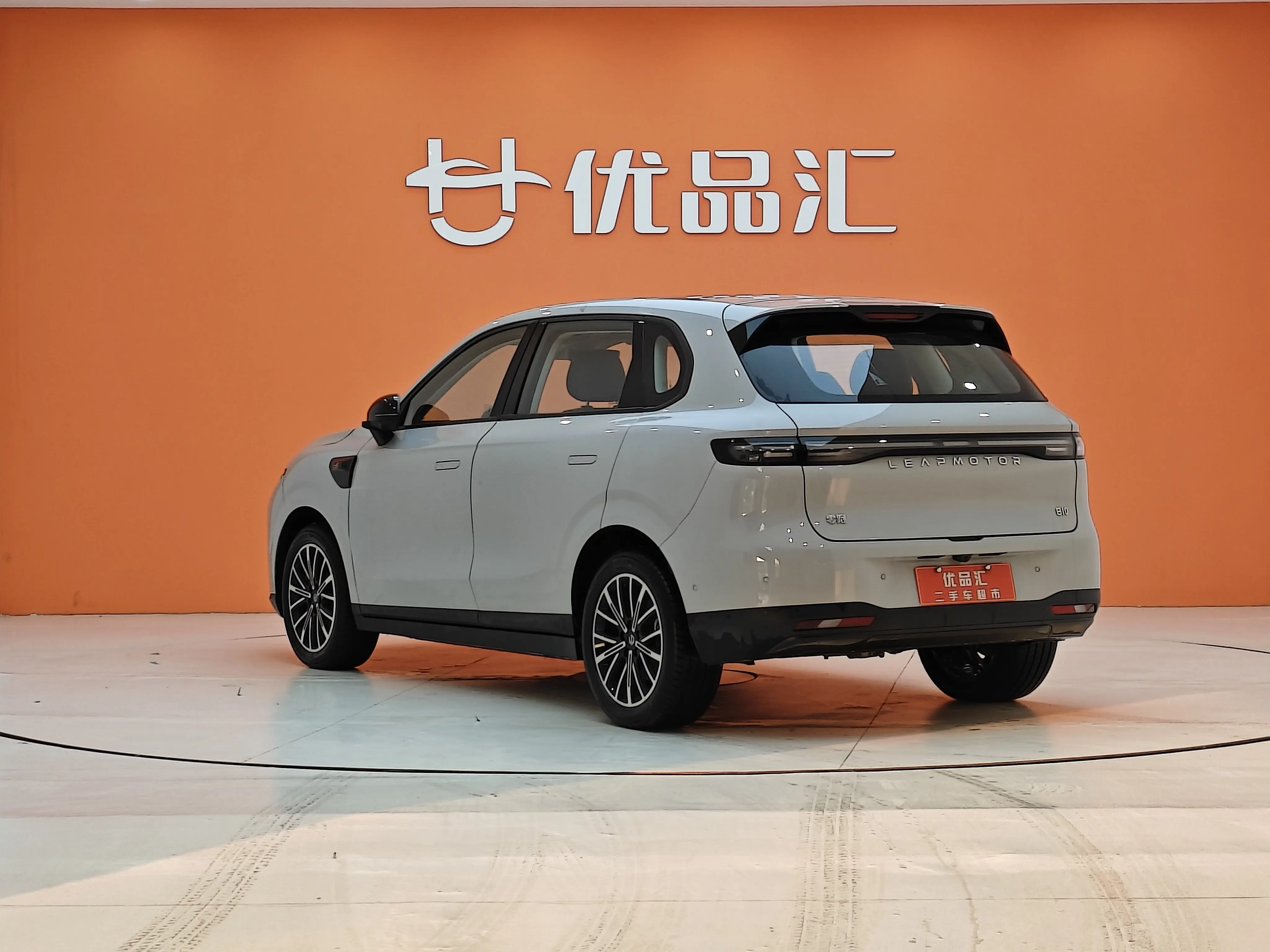 Leapmotor B10  из Китая