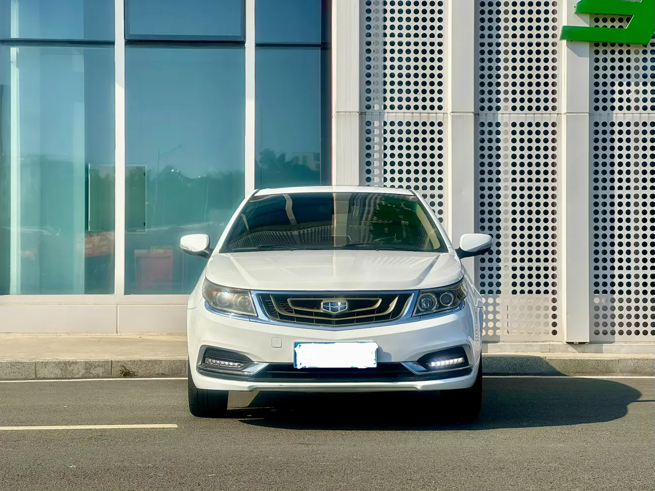 Geely Vision  из Китая