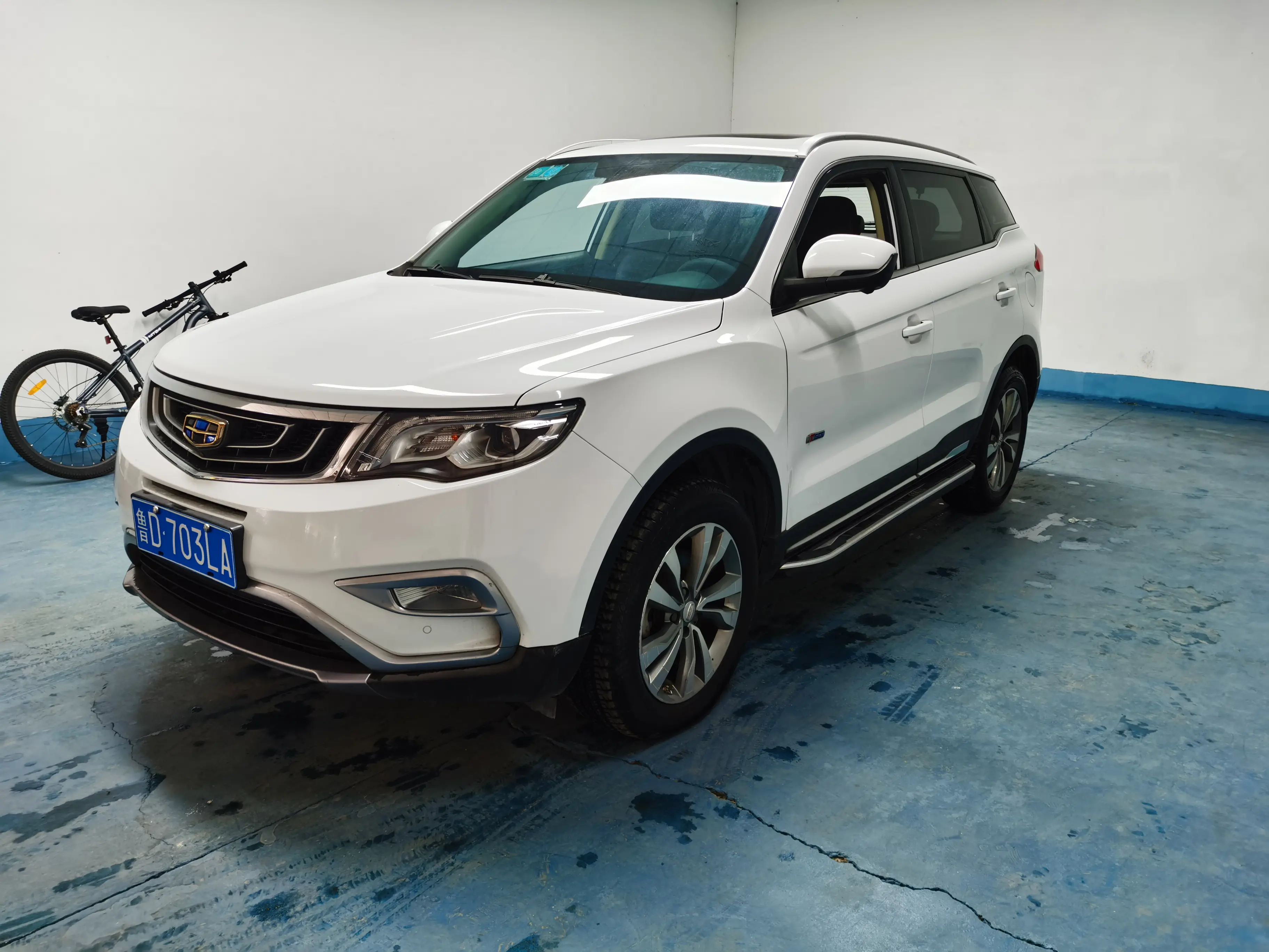 Geely Atlas (Boyue)  из Китая