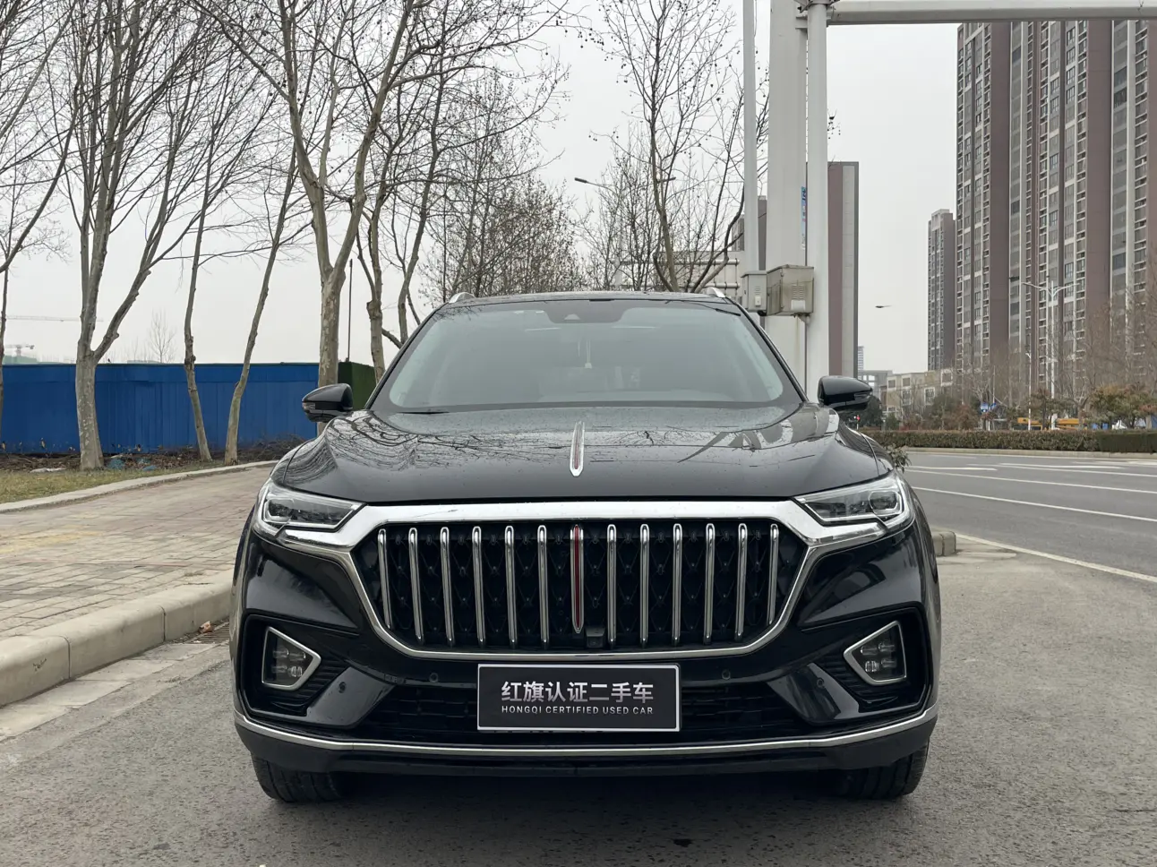 Hongqi HS5  из Китая