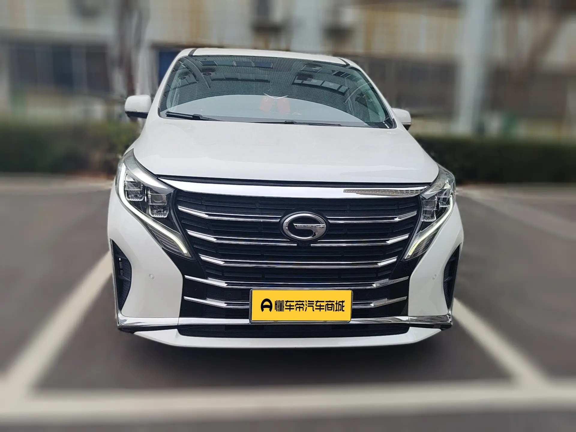 GAC Trumpchi M8  из Китая