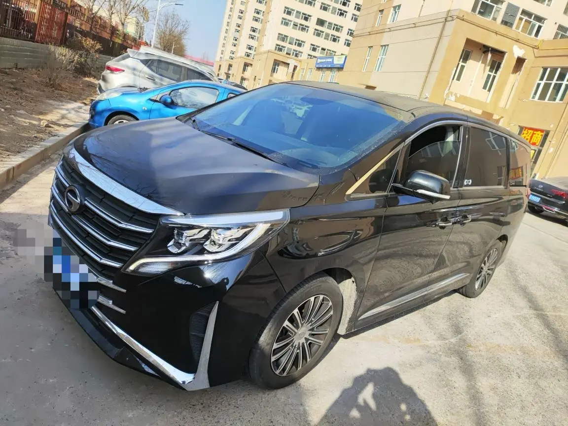 GAC Trumpchi M8  из Китая