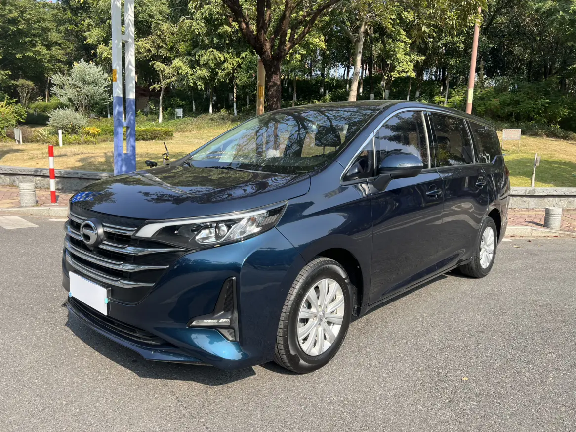 GAC Trumpchi M6  из Китая