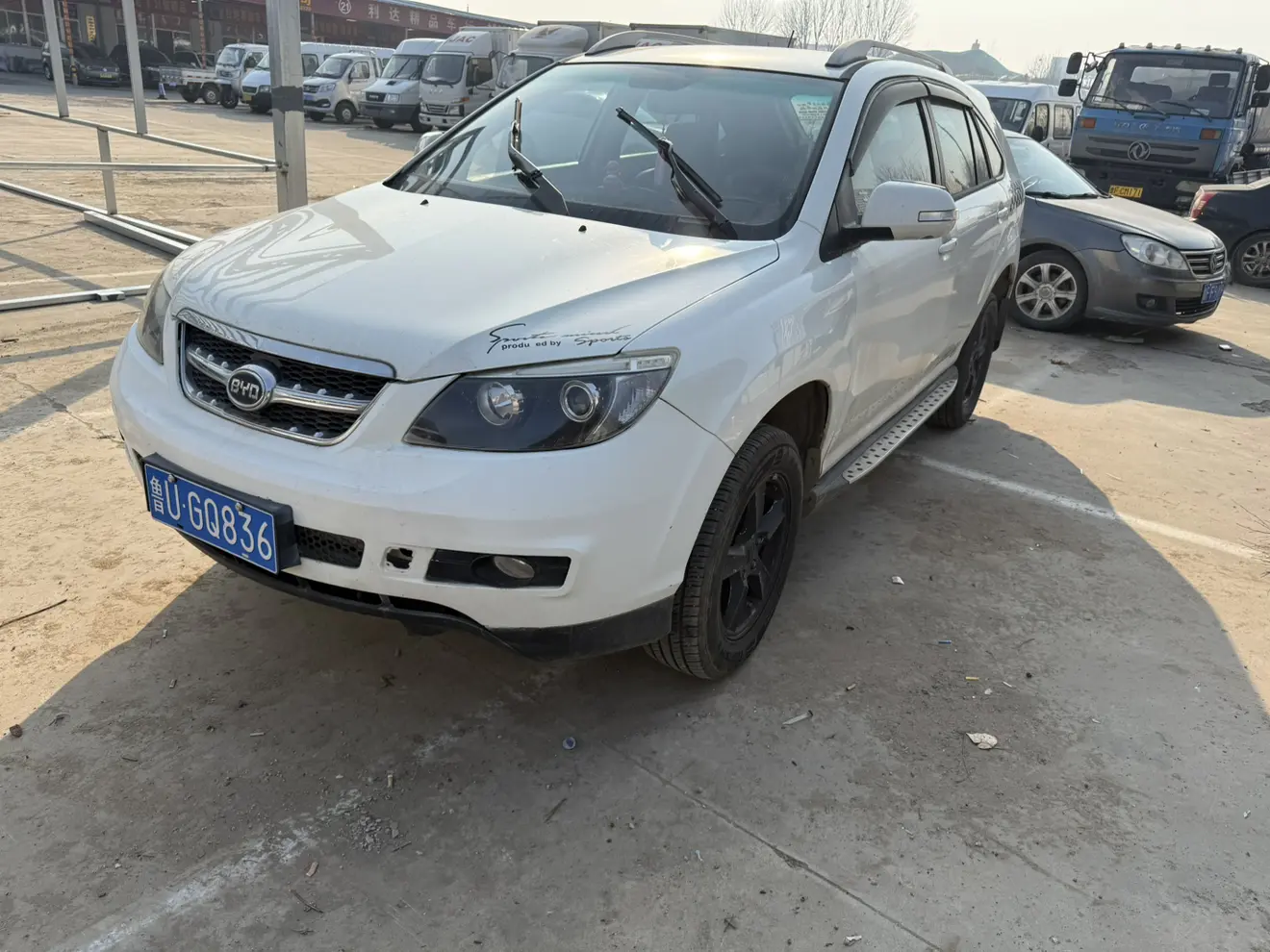 BYD S6  из Китая