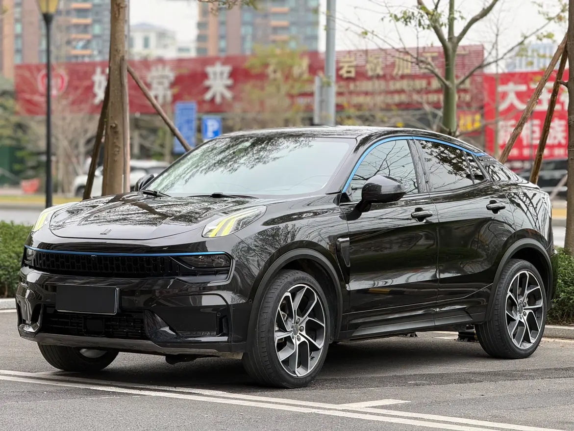 Lynk & Co 05