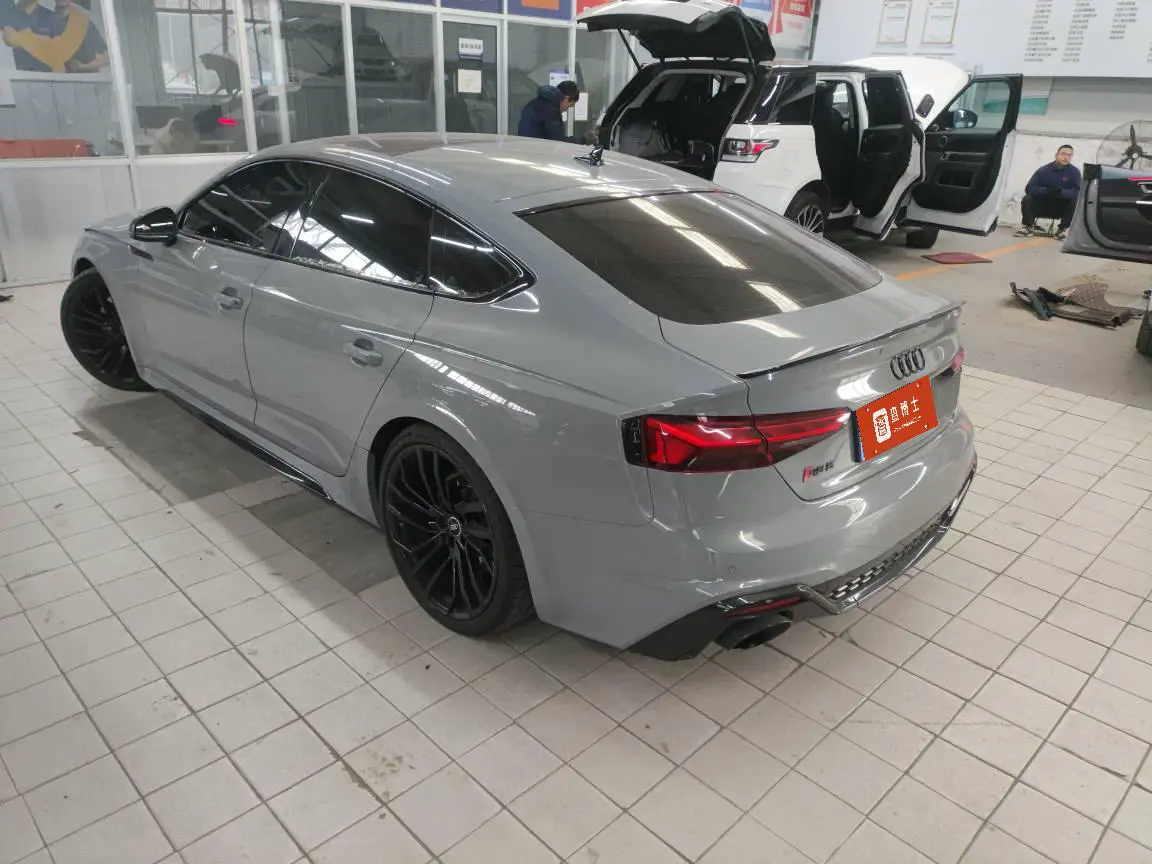 Audi RS 5  из Китая