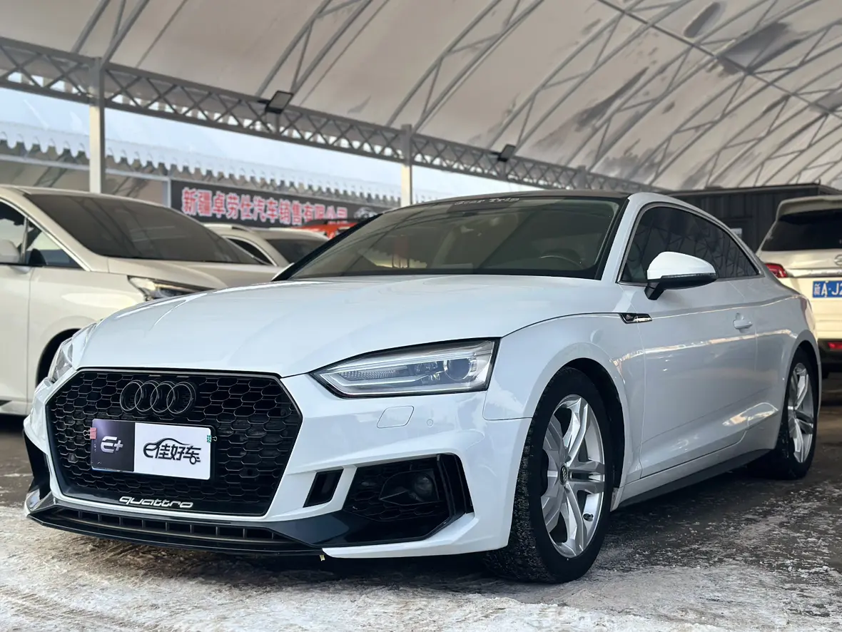 Audi A5  из Китая