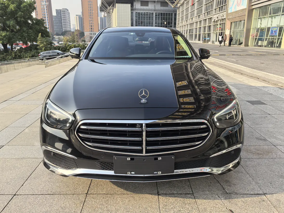 Mercedes-Benz E-Class  из Китая