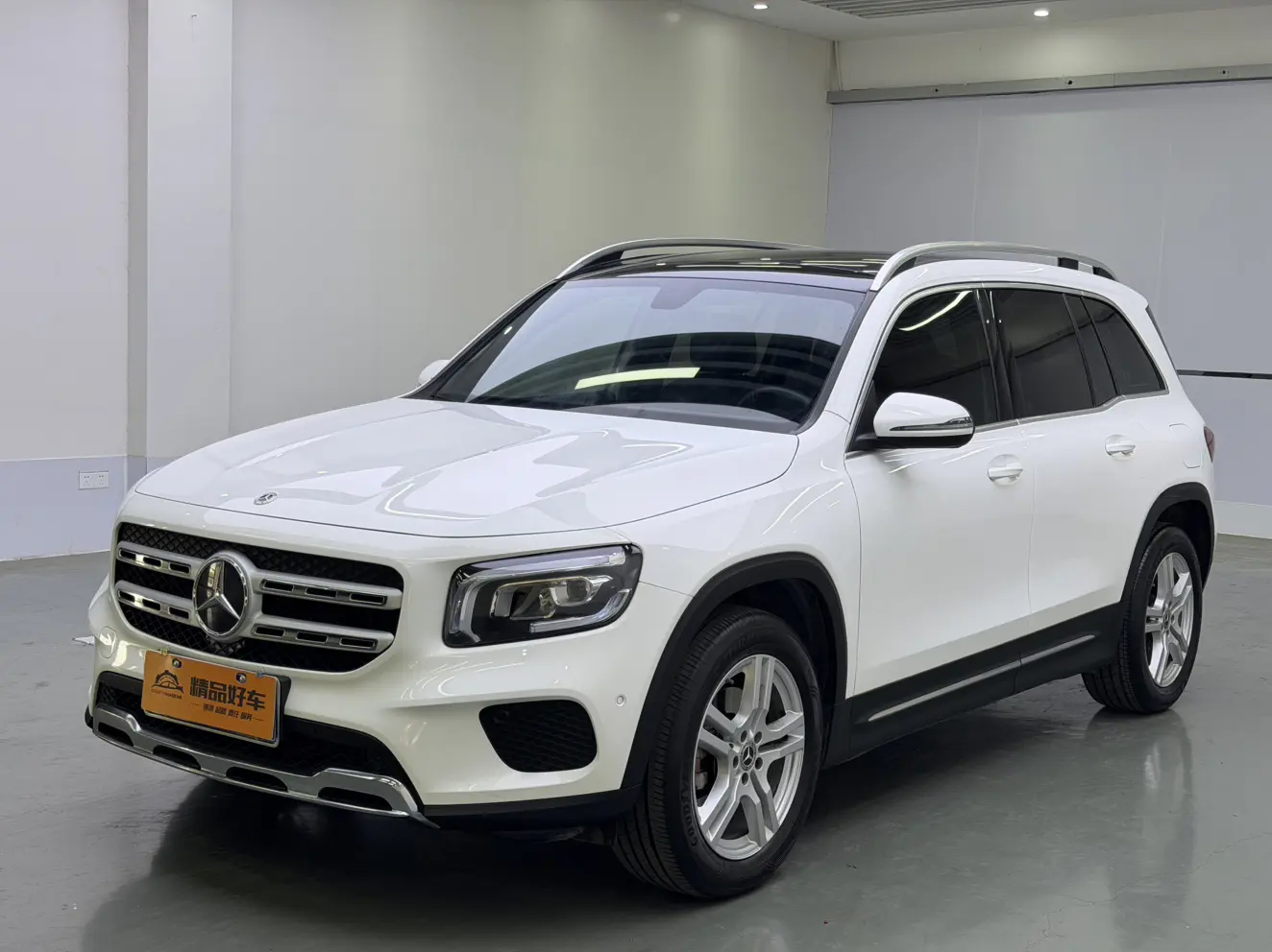 Mercedes-Benz GLB  из Китая
