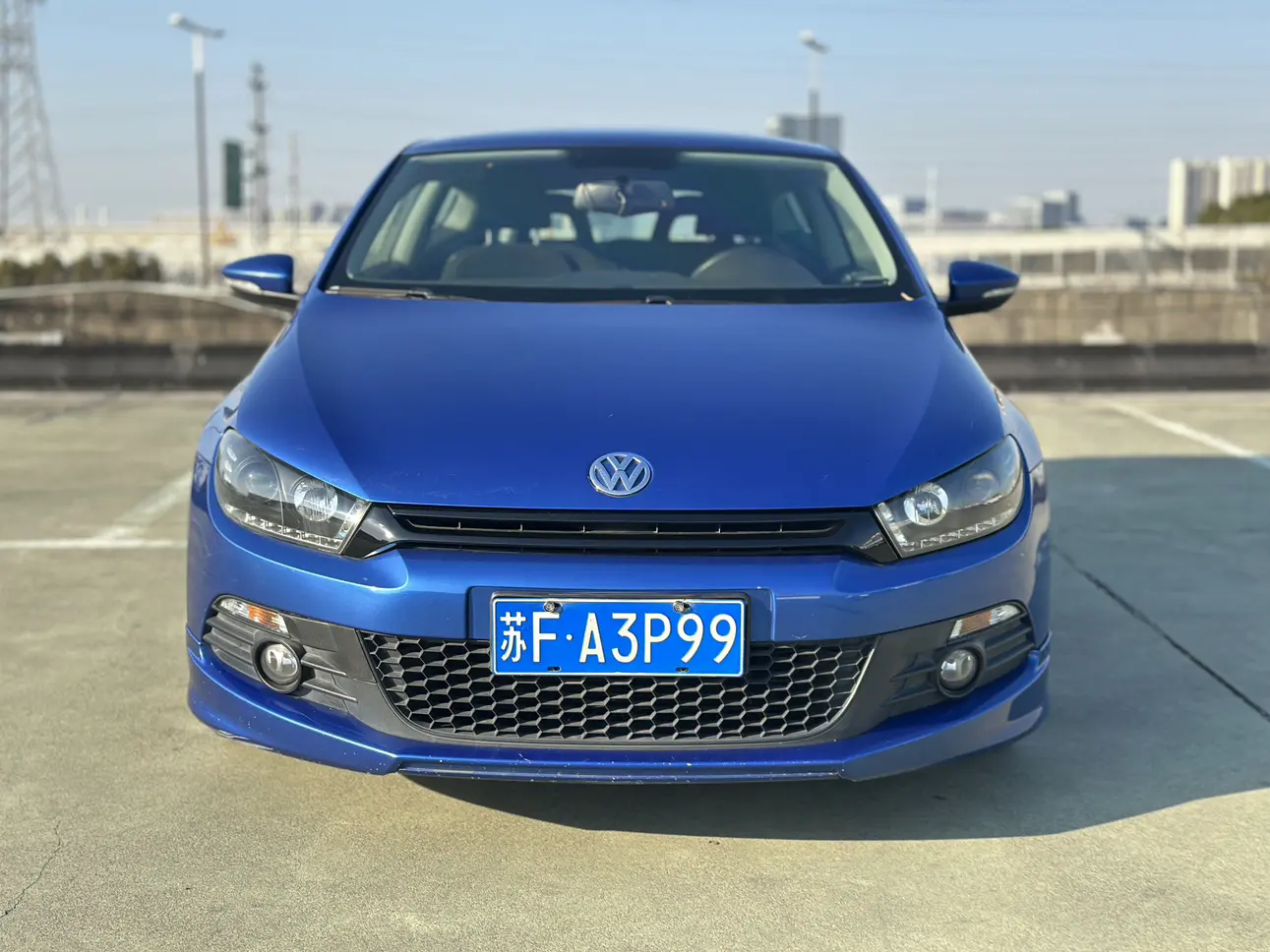 Volkswagen Scirocco  из Китая