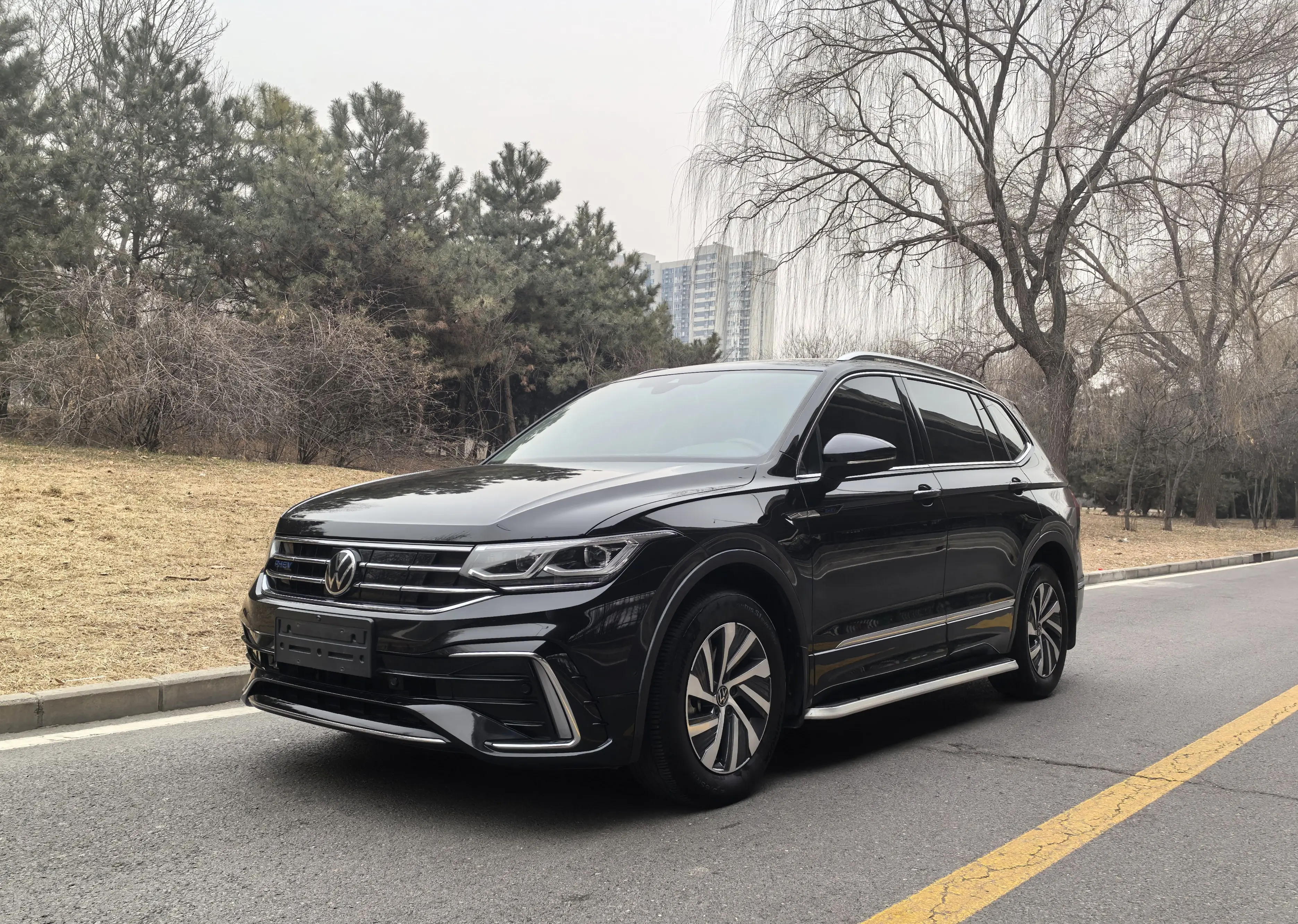 Volkswagen Tiguan L PHEV  из Китая