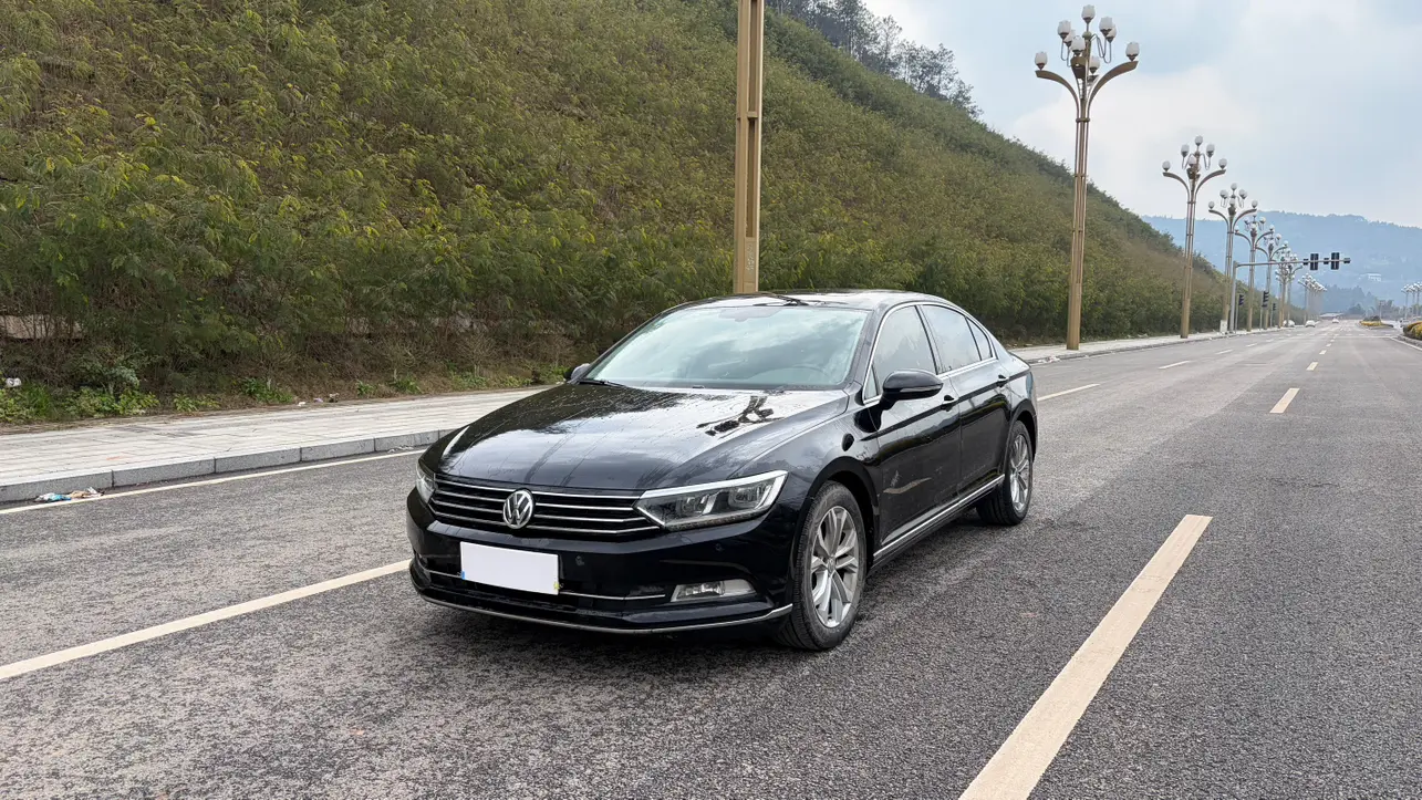 Volkswagen Magotan  из Китая