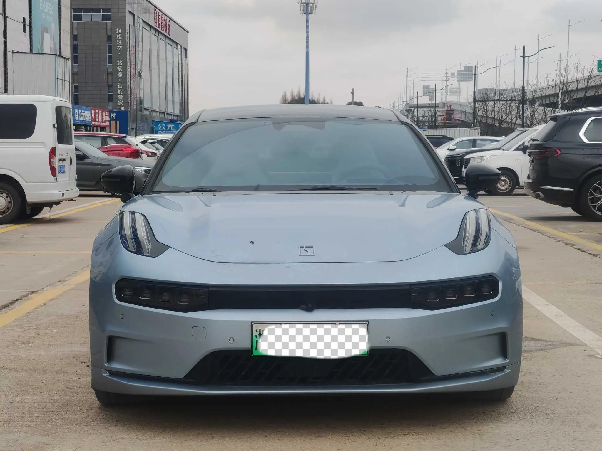 ZEEKR 001  из Китая