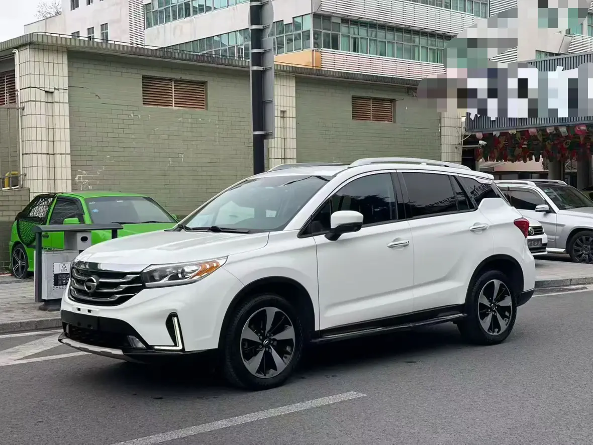 GAC Trumpchi GS4  из Китая