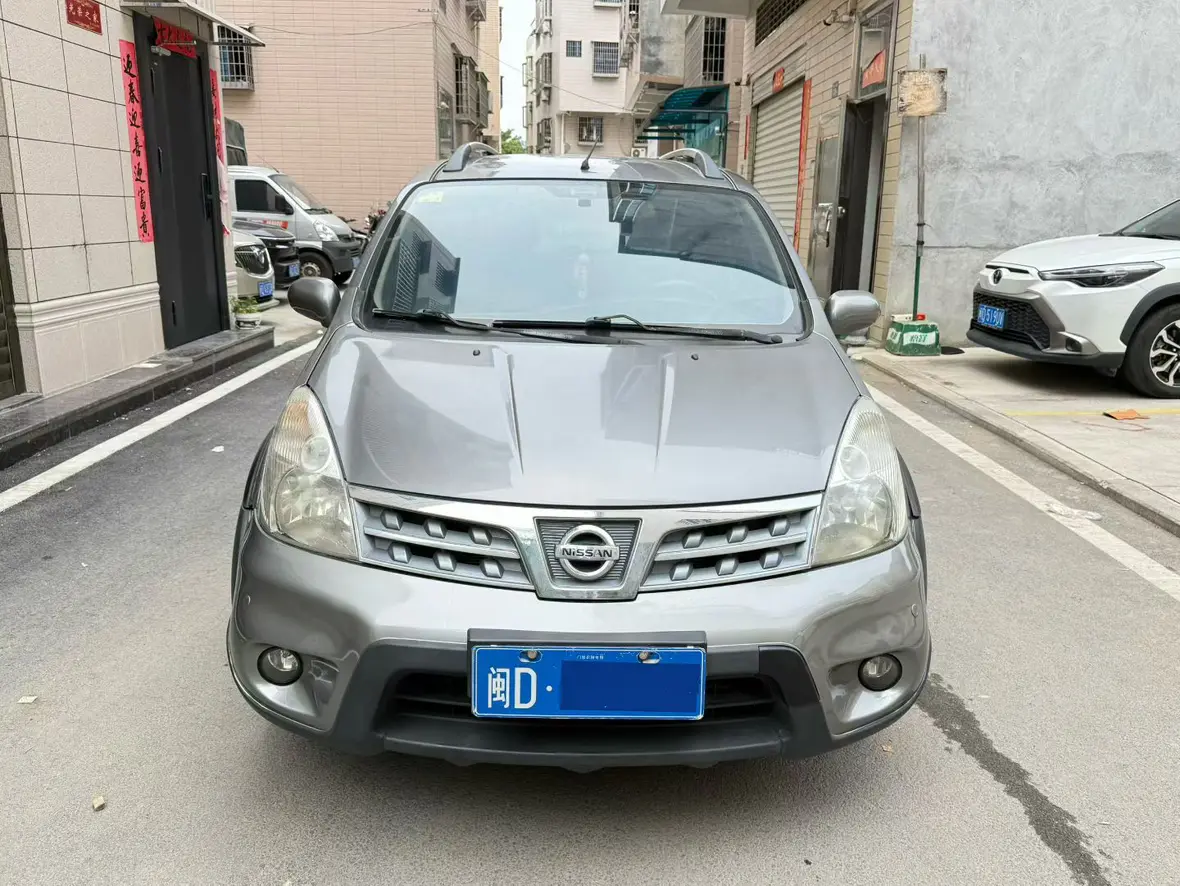 Nissan Li Wei  из Китая